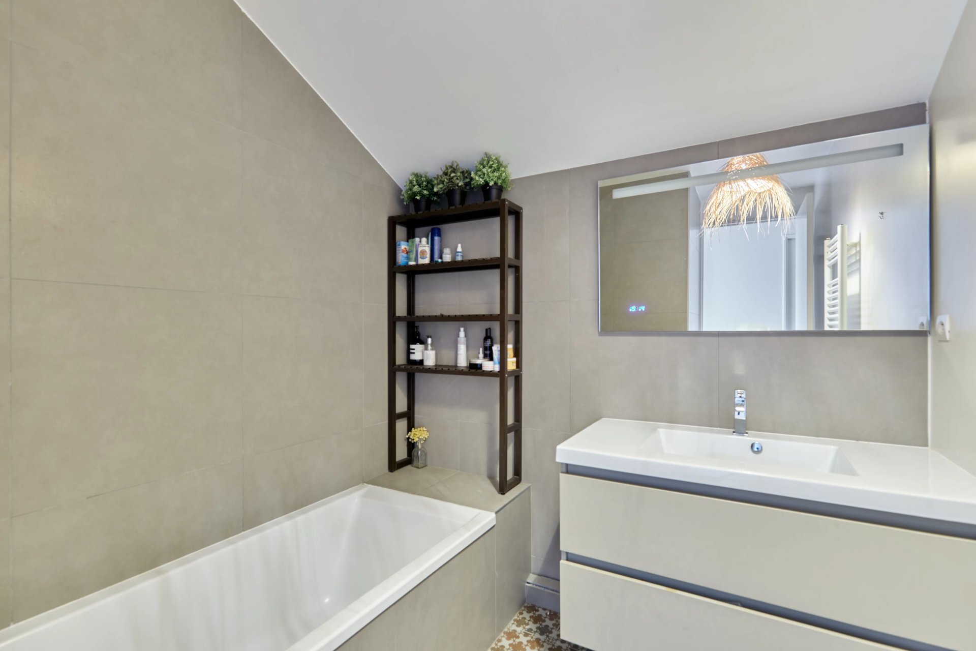 5 Bedroom Villa/Townhouse's Image 12