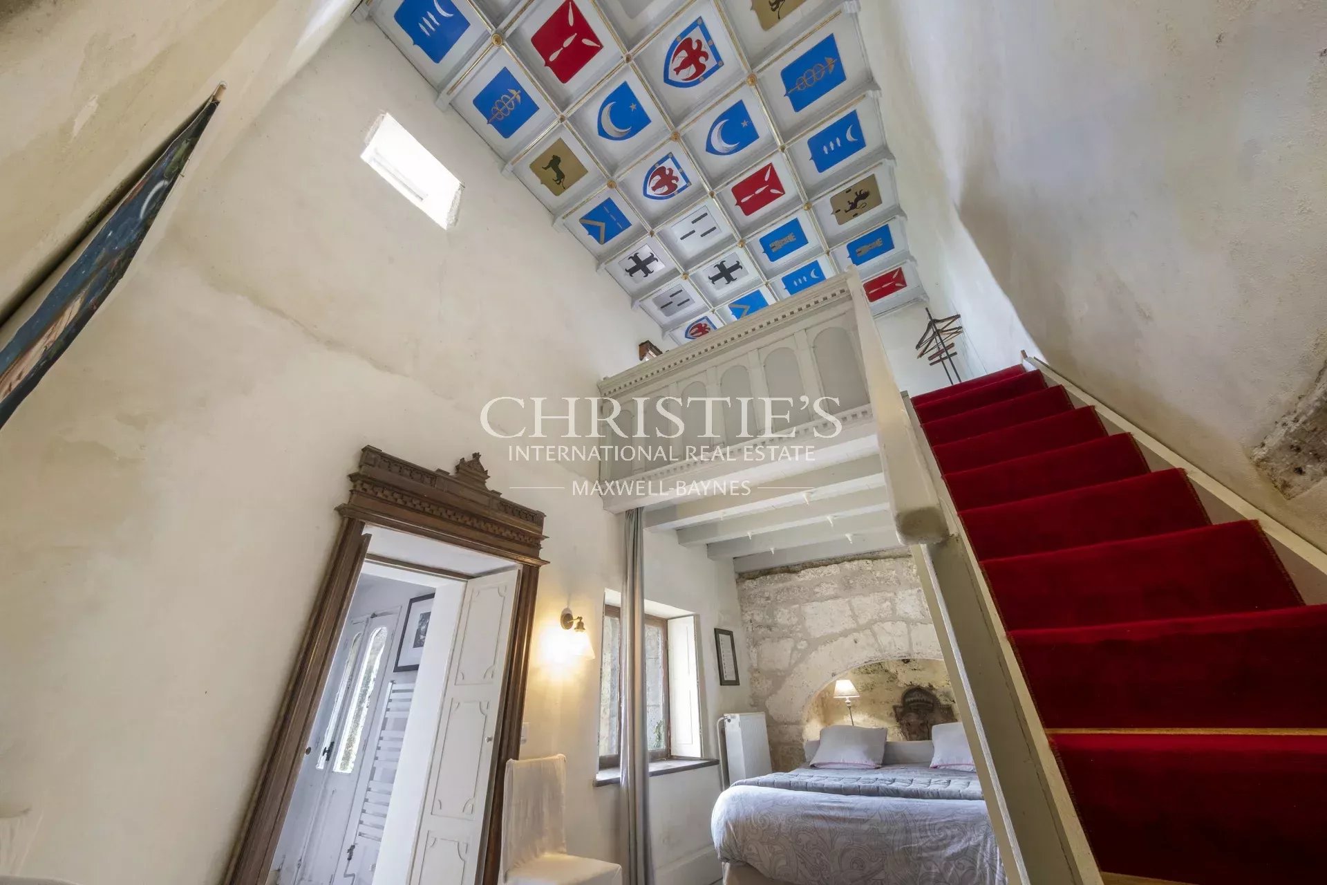 7 Bedroom Chateau's Image 25