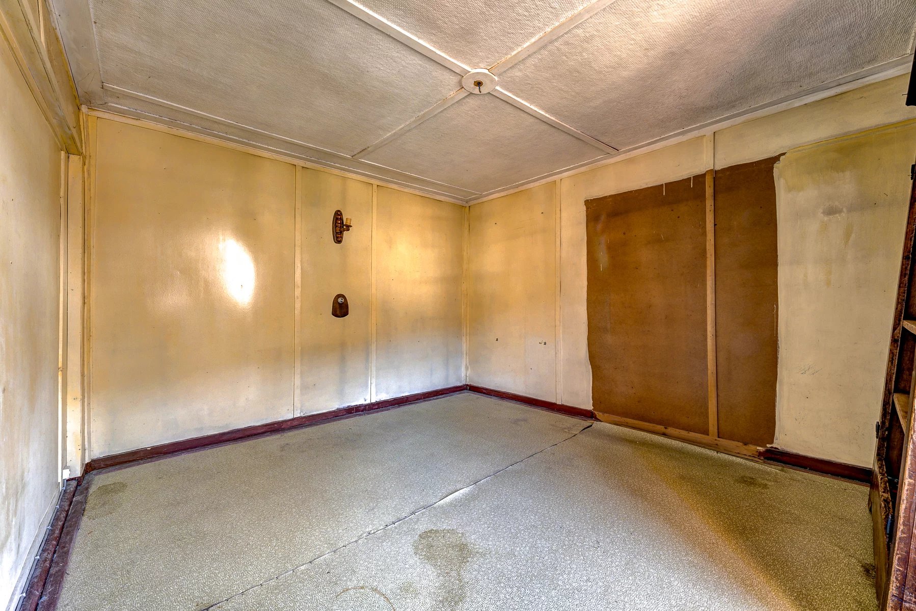 Photo of MORZINE - A renovation project in the hyper-centre of Morzine, steps from the cable car