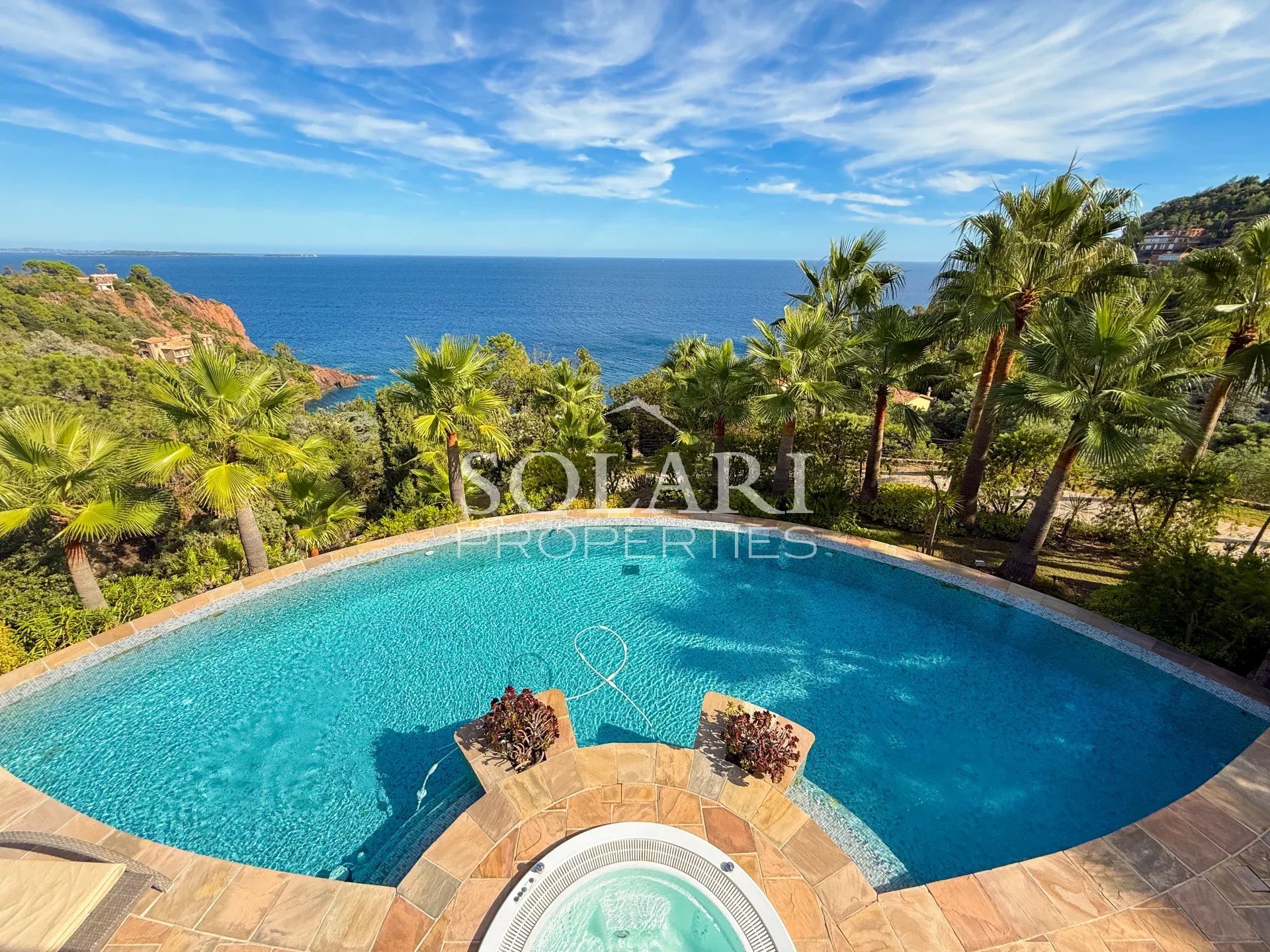 Panoramic Sea Views and Private Seafront Access