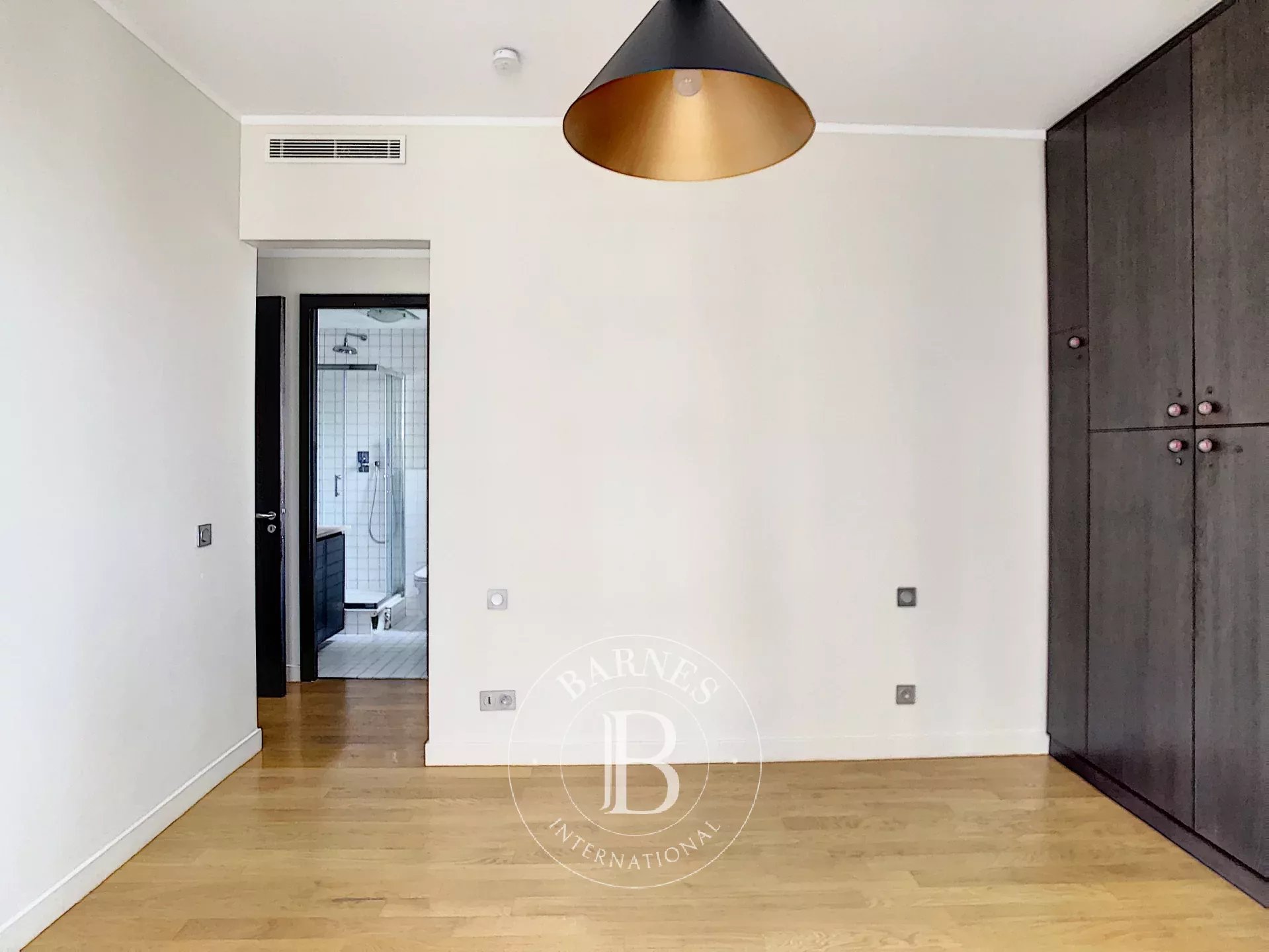 Paris  - Apartment 3 Bedrooms - picture 17