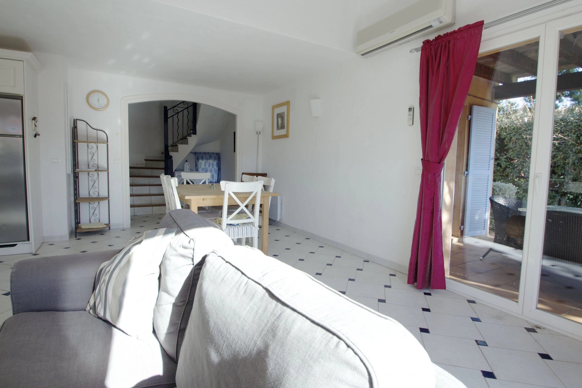 Roquebrune/s Argens, Villa -4 bedrooms -90m2- in luxury domaine, with pool & tennis