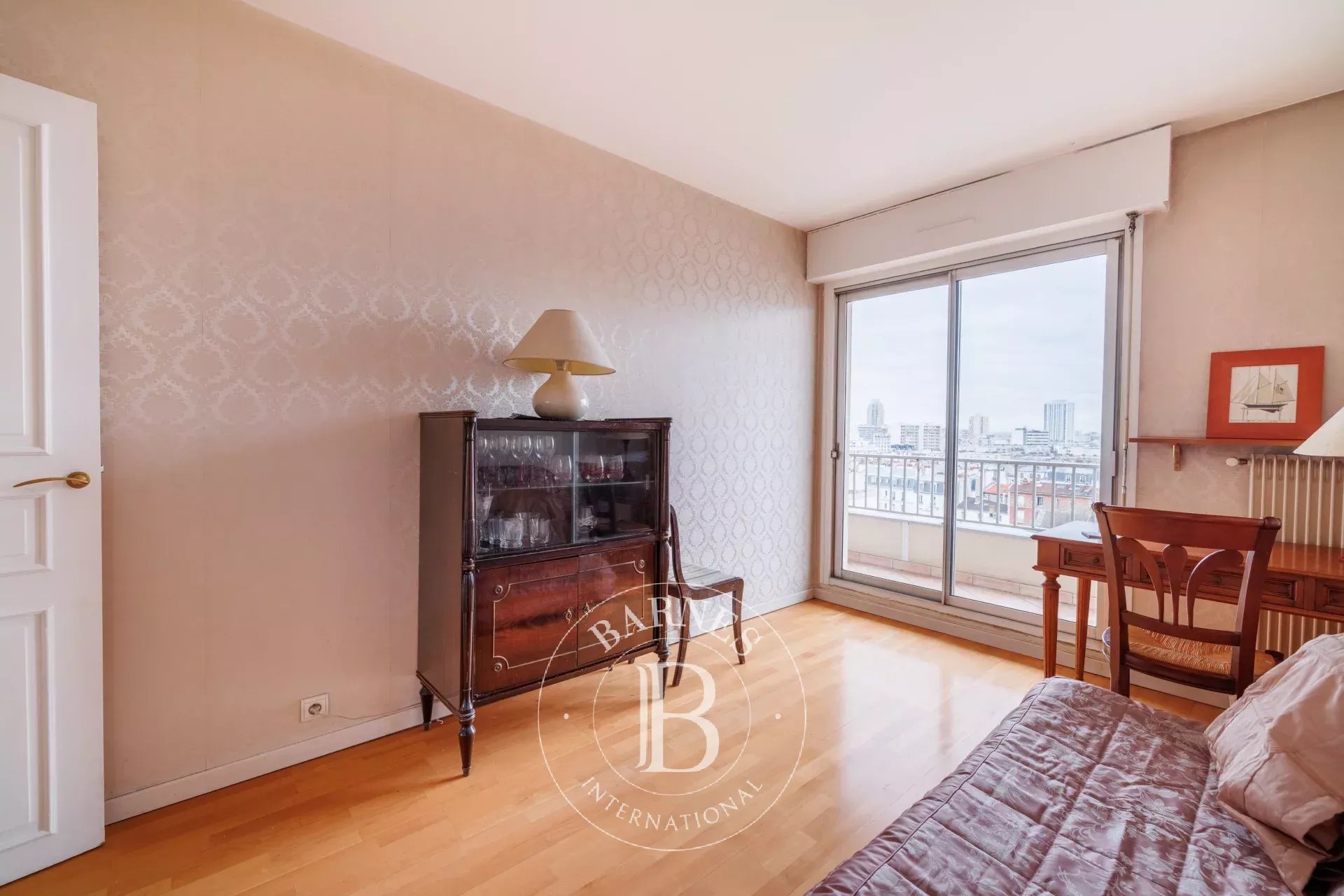 Daire Paris 19ème - picture 9