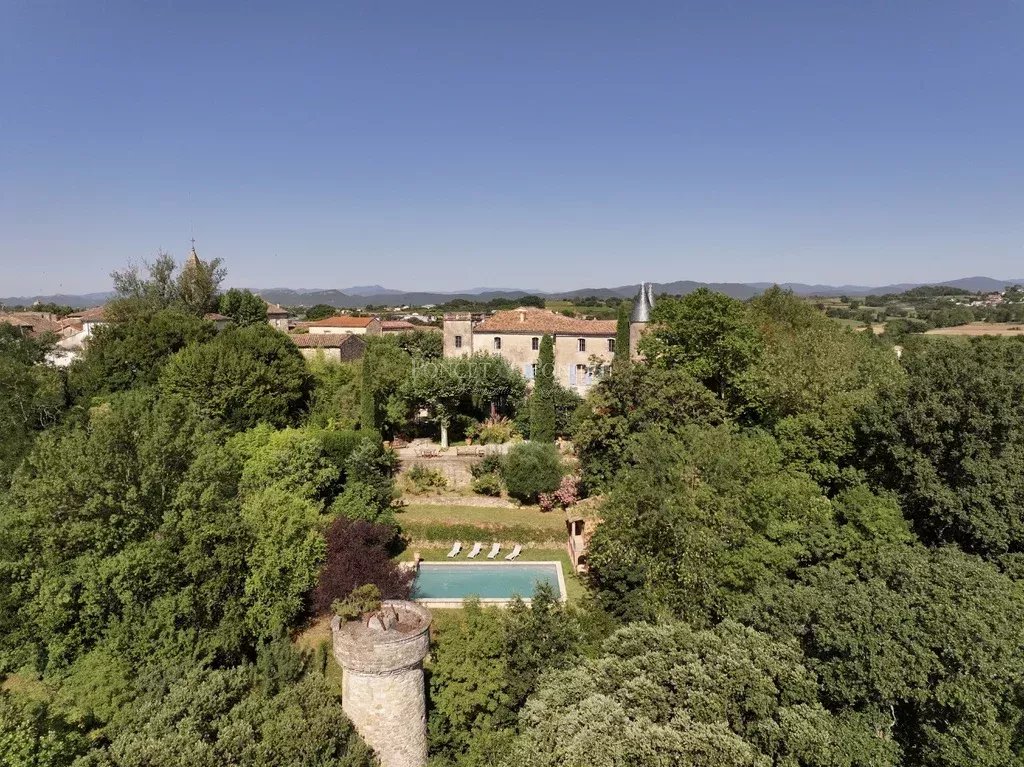 7 Bedroom Chateau's Image 20