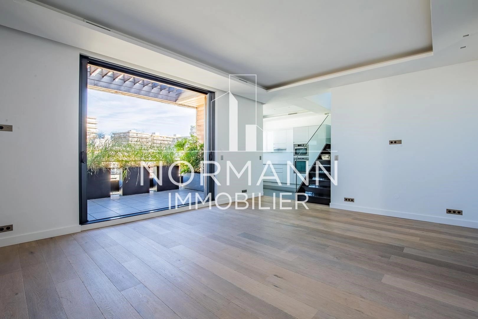 Agence immobilière de 