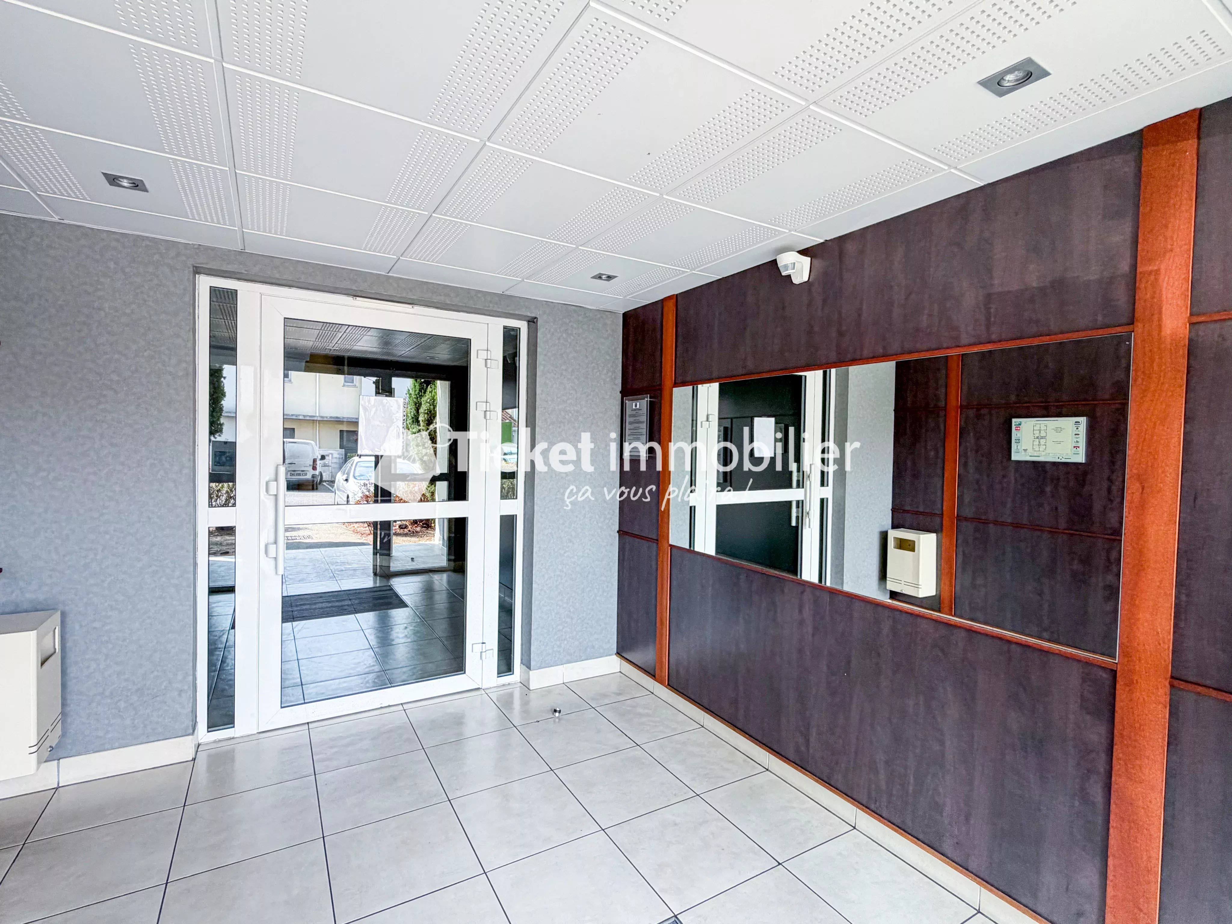 APPARTEMENT T2 50m2 TARBES AVEC BALCON, PLACE DE PARKING ETC ... — photo 15