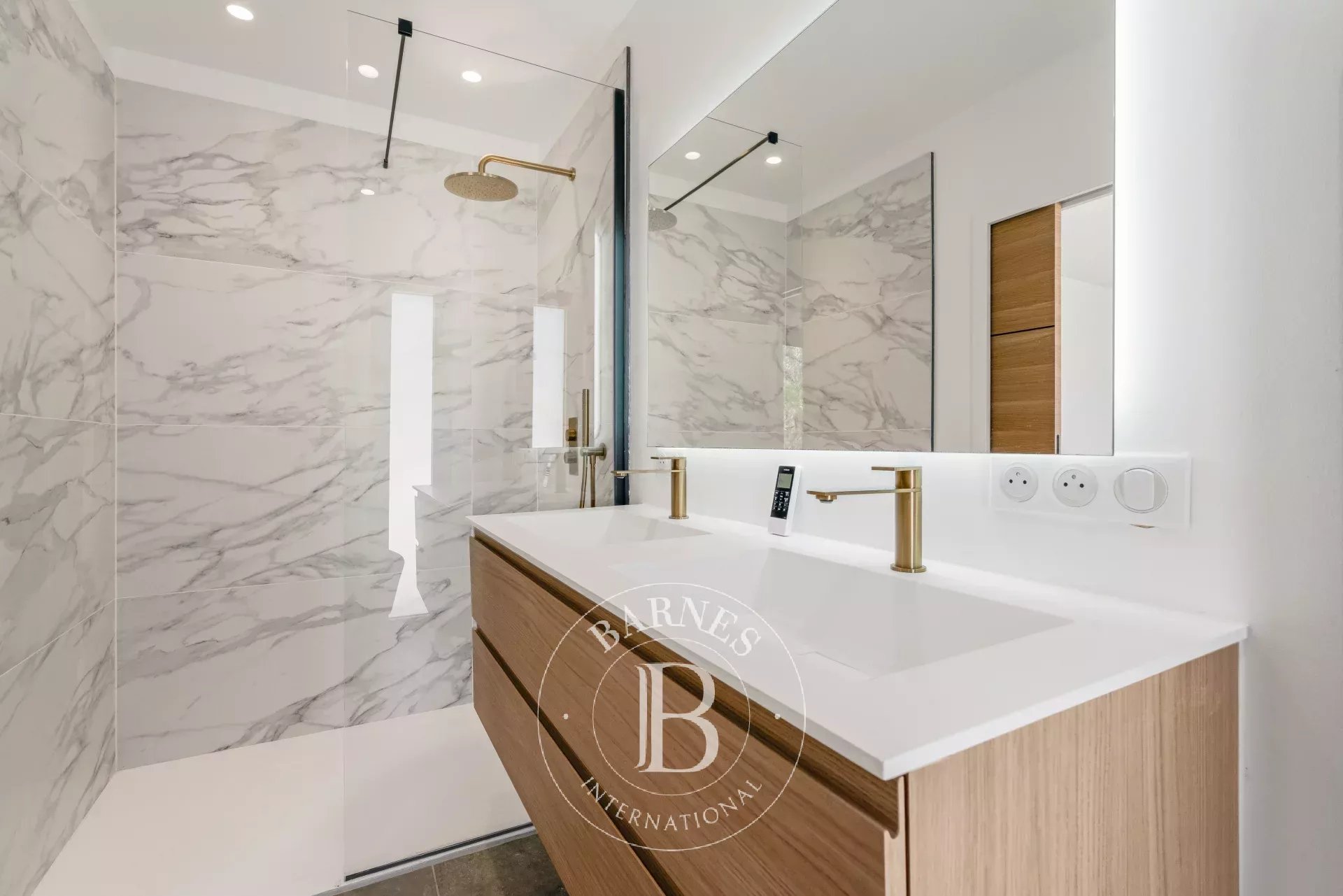 Ev Grimaud - picture 12