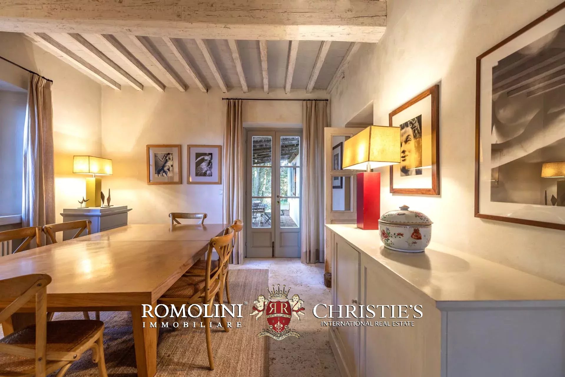 EQUESTRIAN SEA VIEW WINE ESTATE WITH VINEYARDS FOR SALE CLOSE TO BOLGHERI, TUSCANY