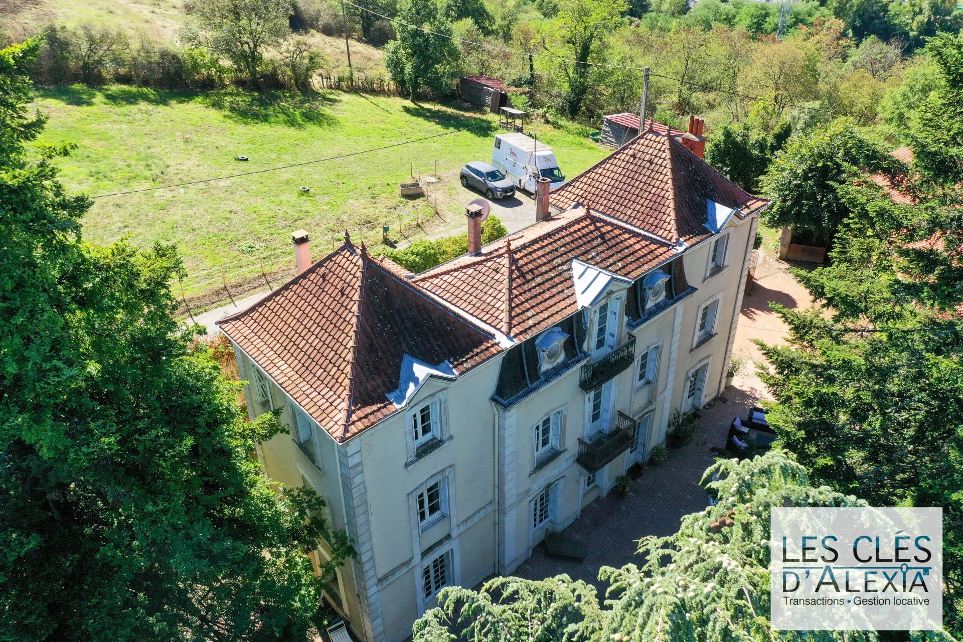 Agence immobilière de 