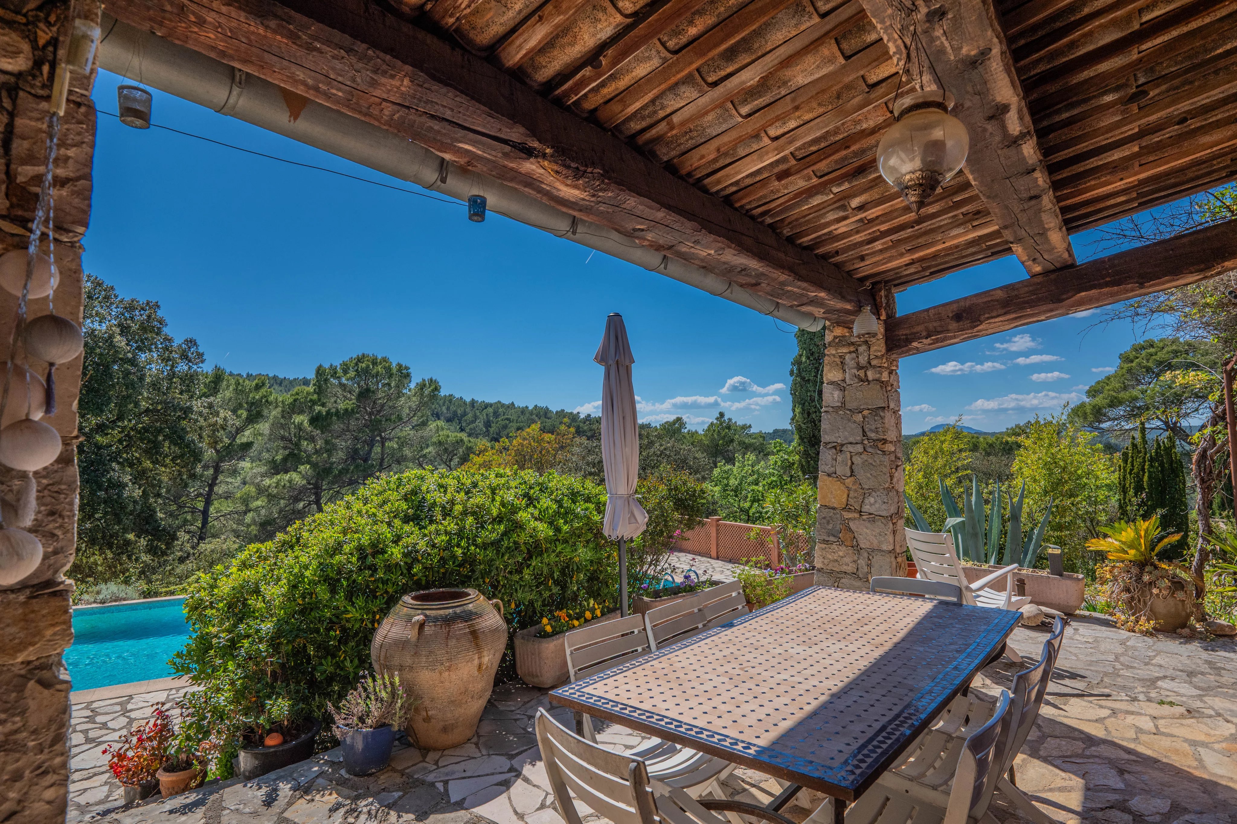 Maison Provençale appartement piscine tennis