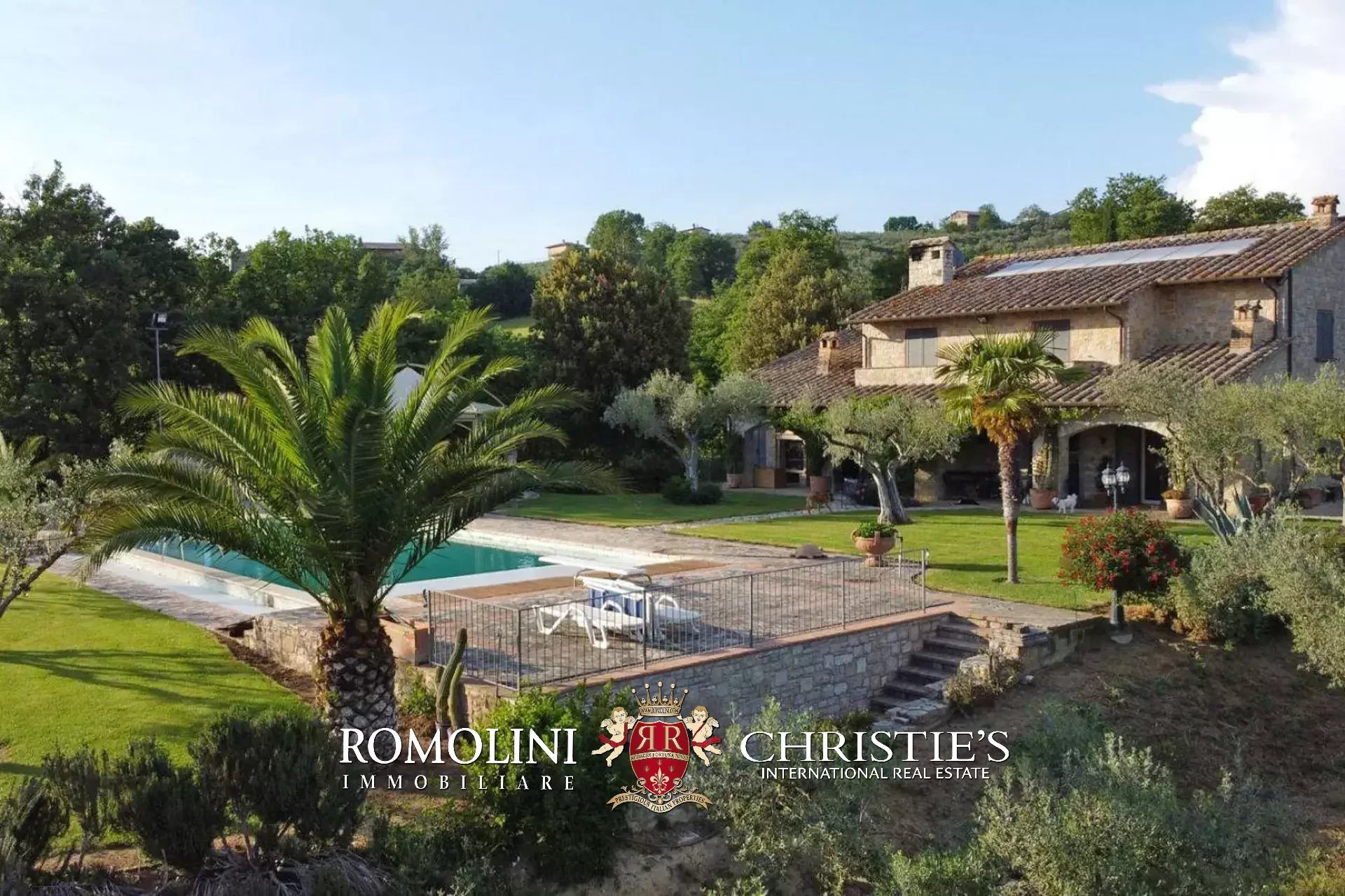 7 Bedroom Villa/Townhouse's Image 4