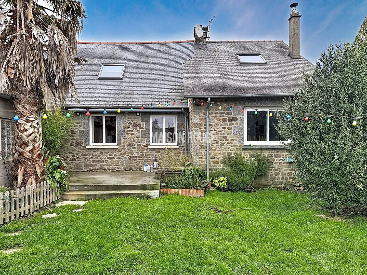 Maison pierres centre-bourg Miniac-Morvan avec jardin sud