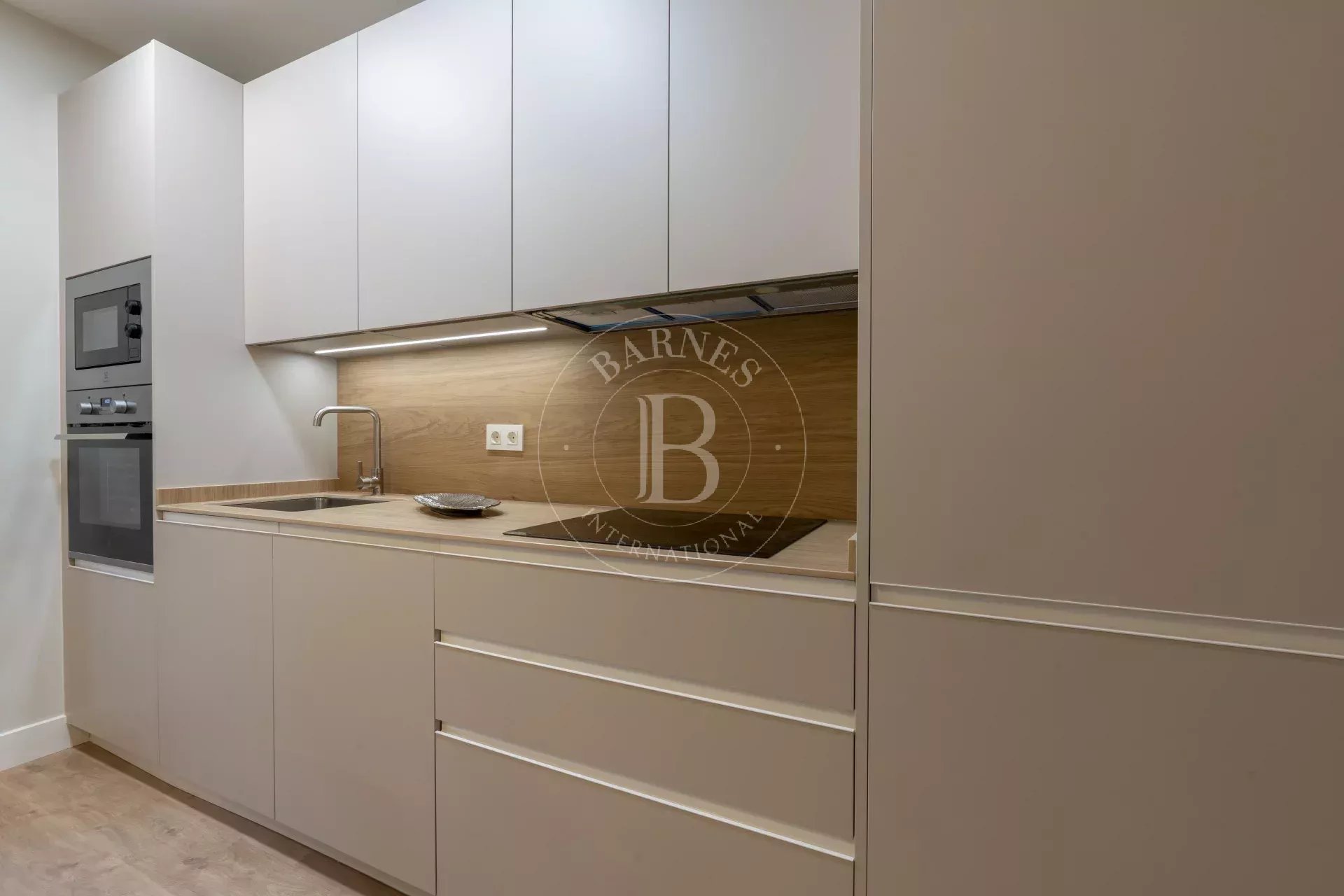 Daire Madrid - picture 8