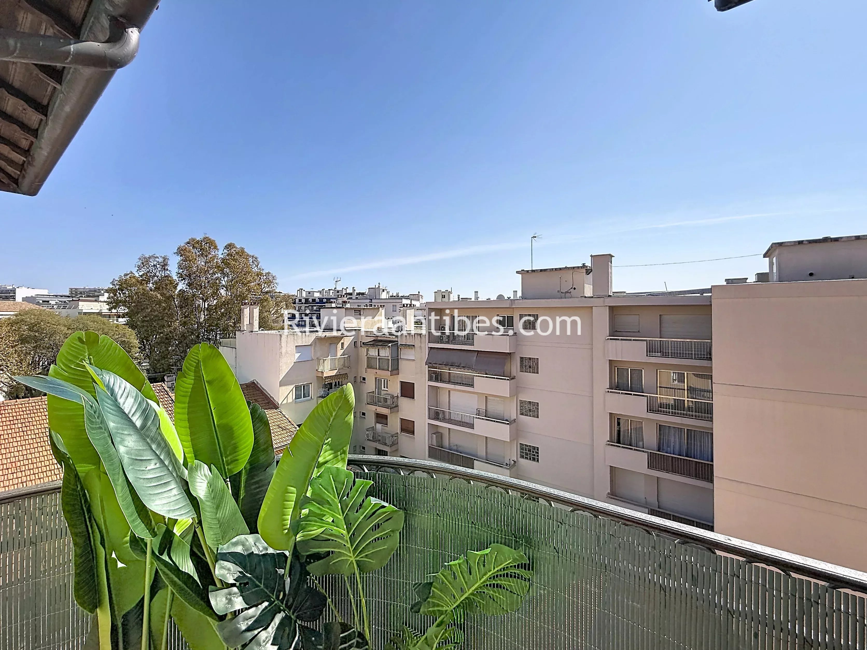 Juan Les Pins centre