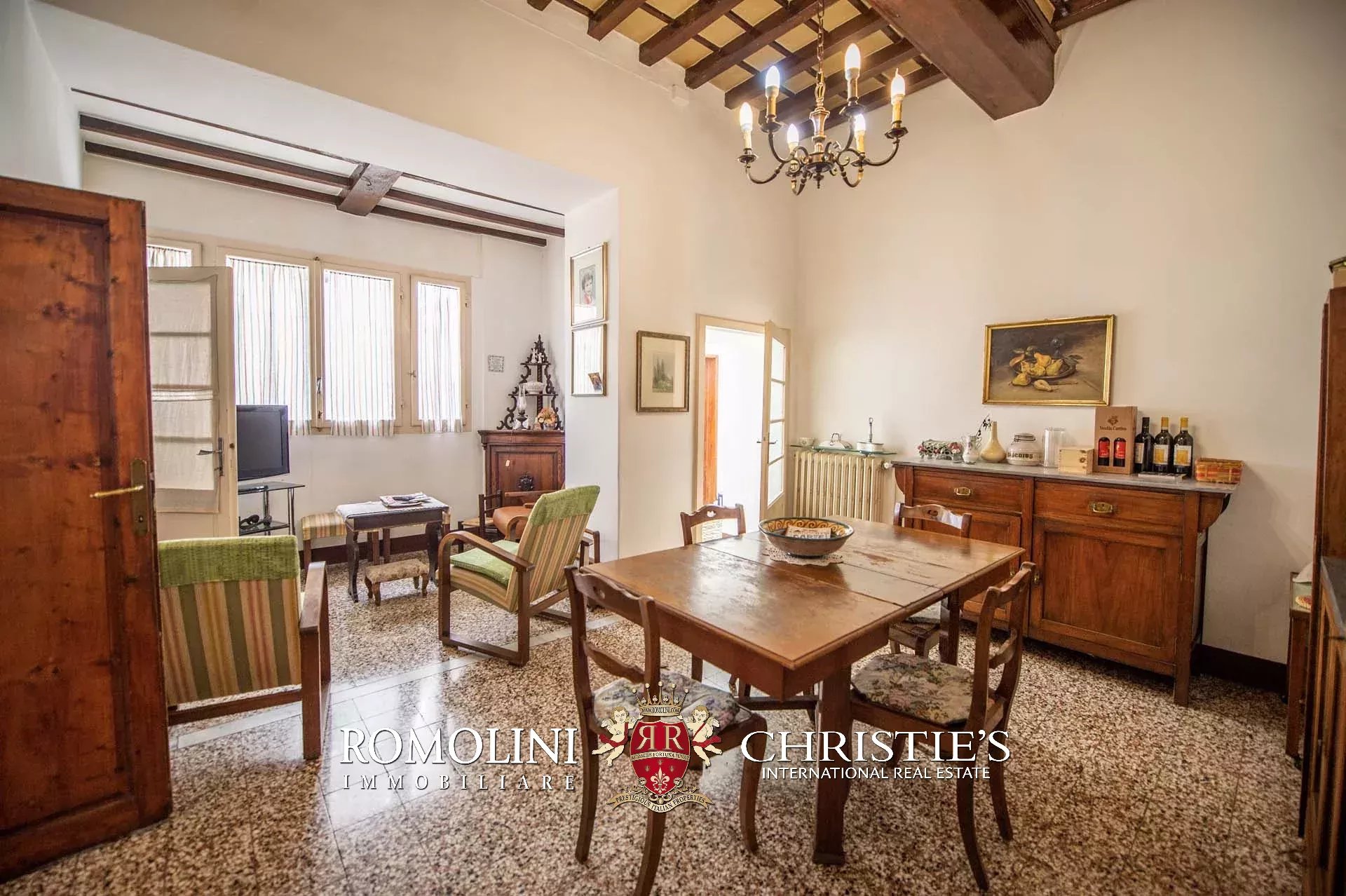 4 Bedroom Villa/Townhouse's Image 27