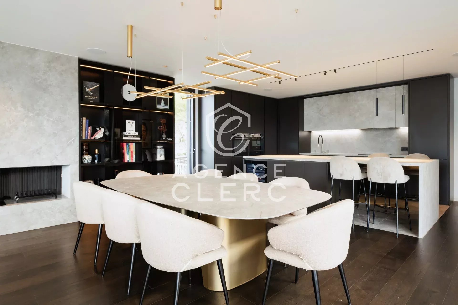 4 Bedroom Villa/Townhouse's Image 27
