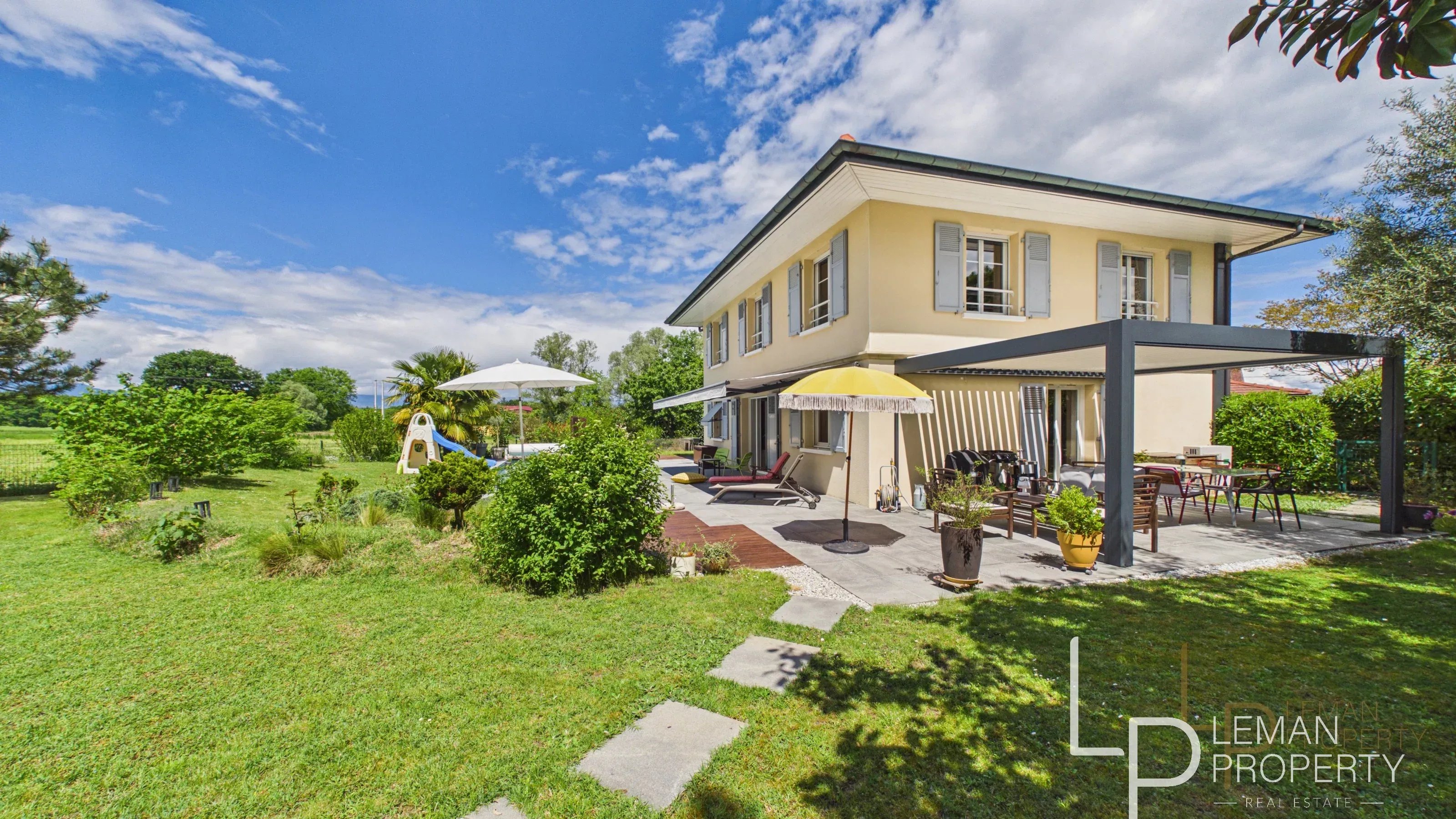 maison en vente sur www.leman-property.com