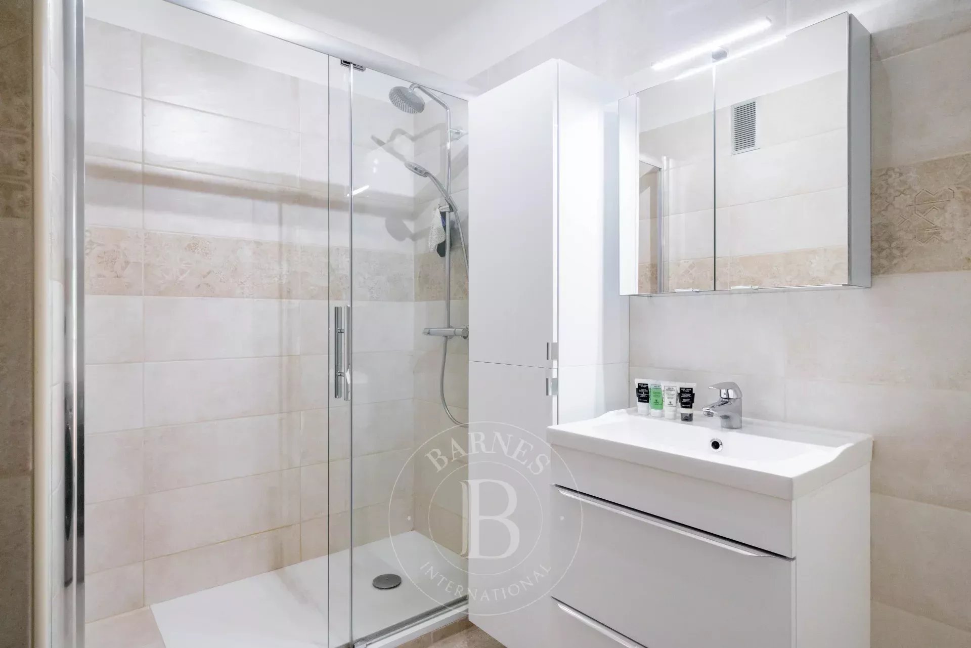 Daire Antibes - picture 9