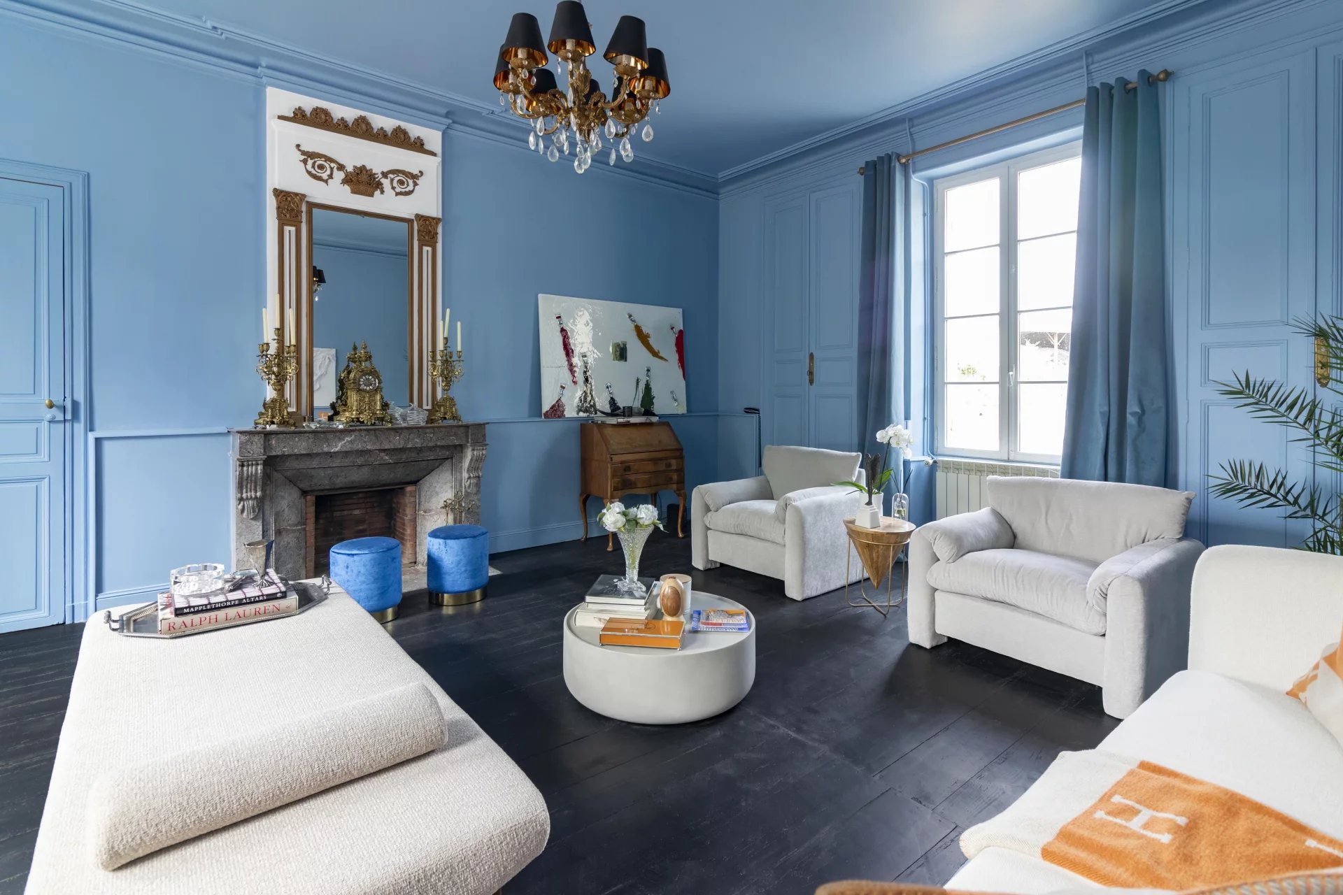 House in Saint-Jean-d'Angely - Image 5