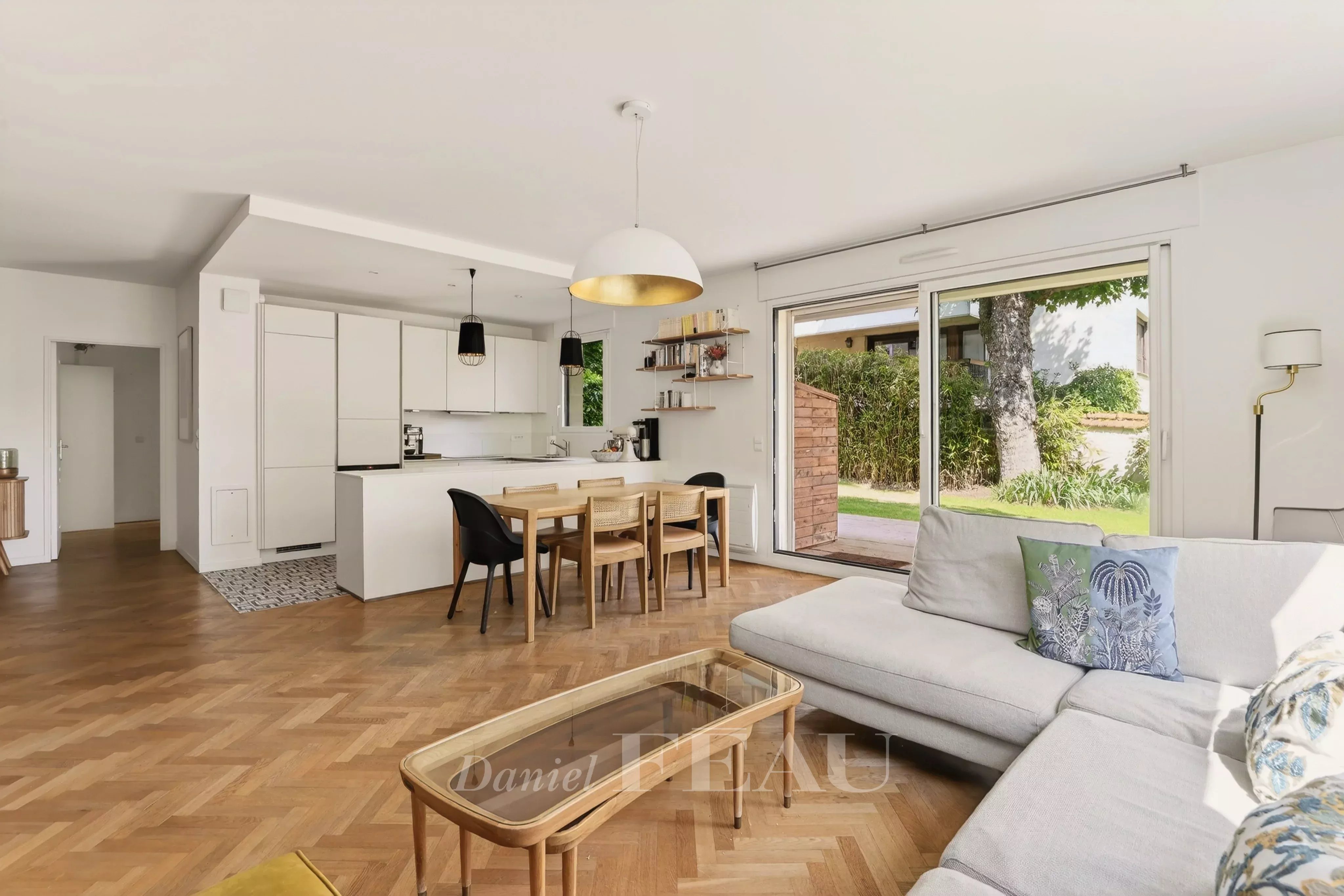 Sale Apartment Saint-Cloud