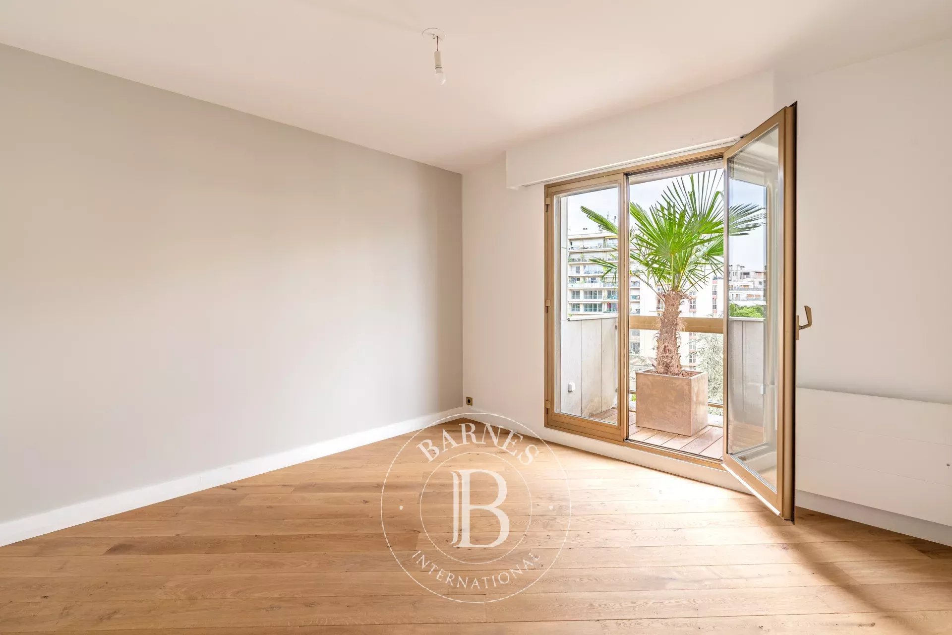 Daire Paris 16ème - picture 14