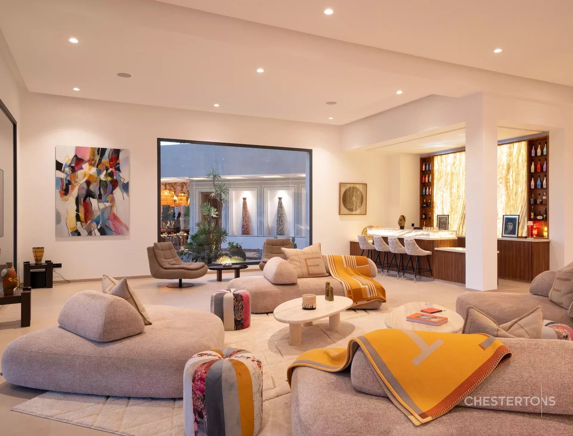 Image of Villa - 13 Bedrooms for Sale in Marrakech-Ménara-Marrakech-Morocco, Image 11