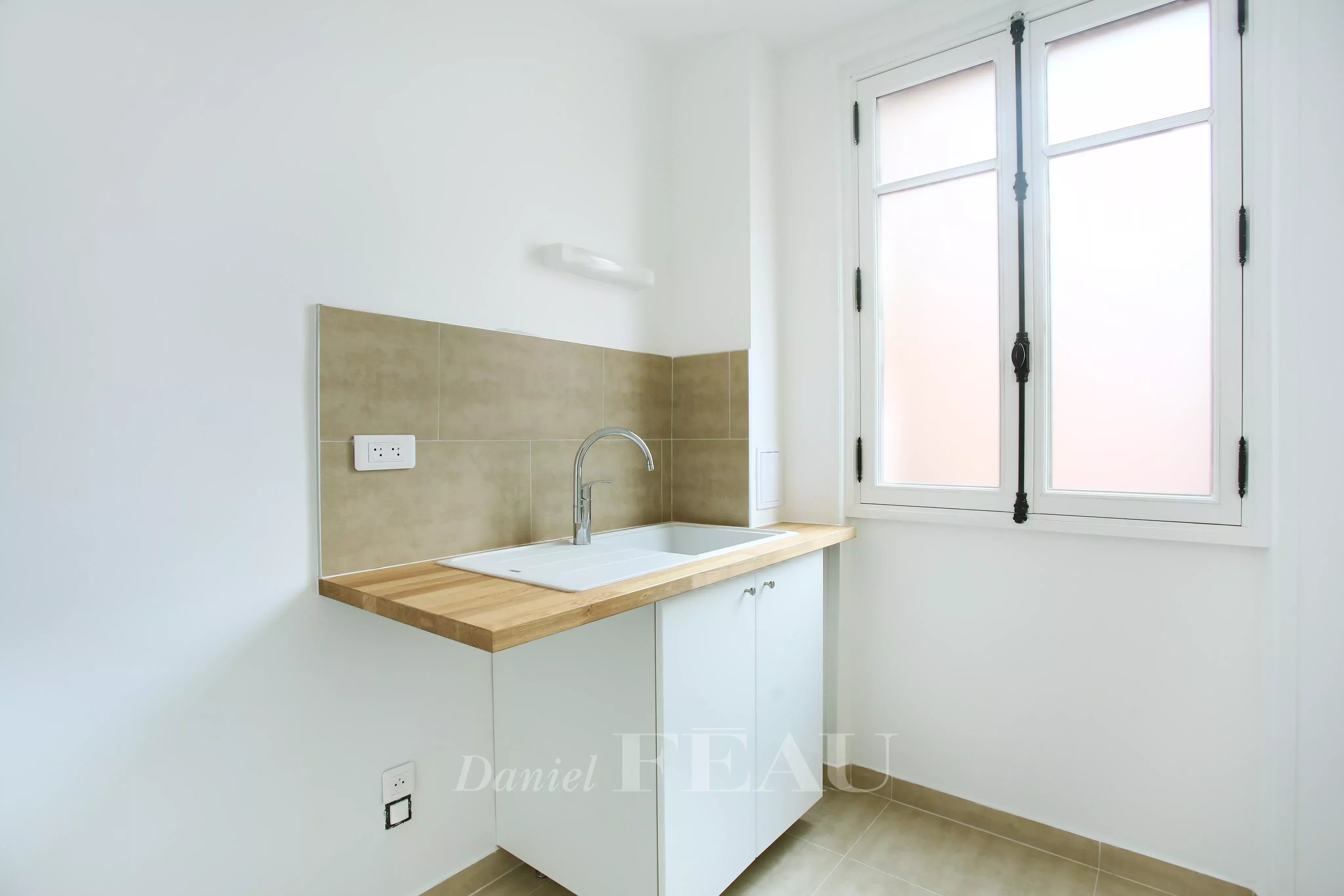 Rental Apartment Paris 16th