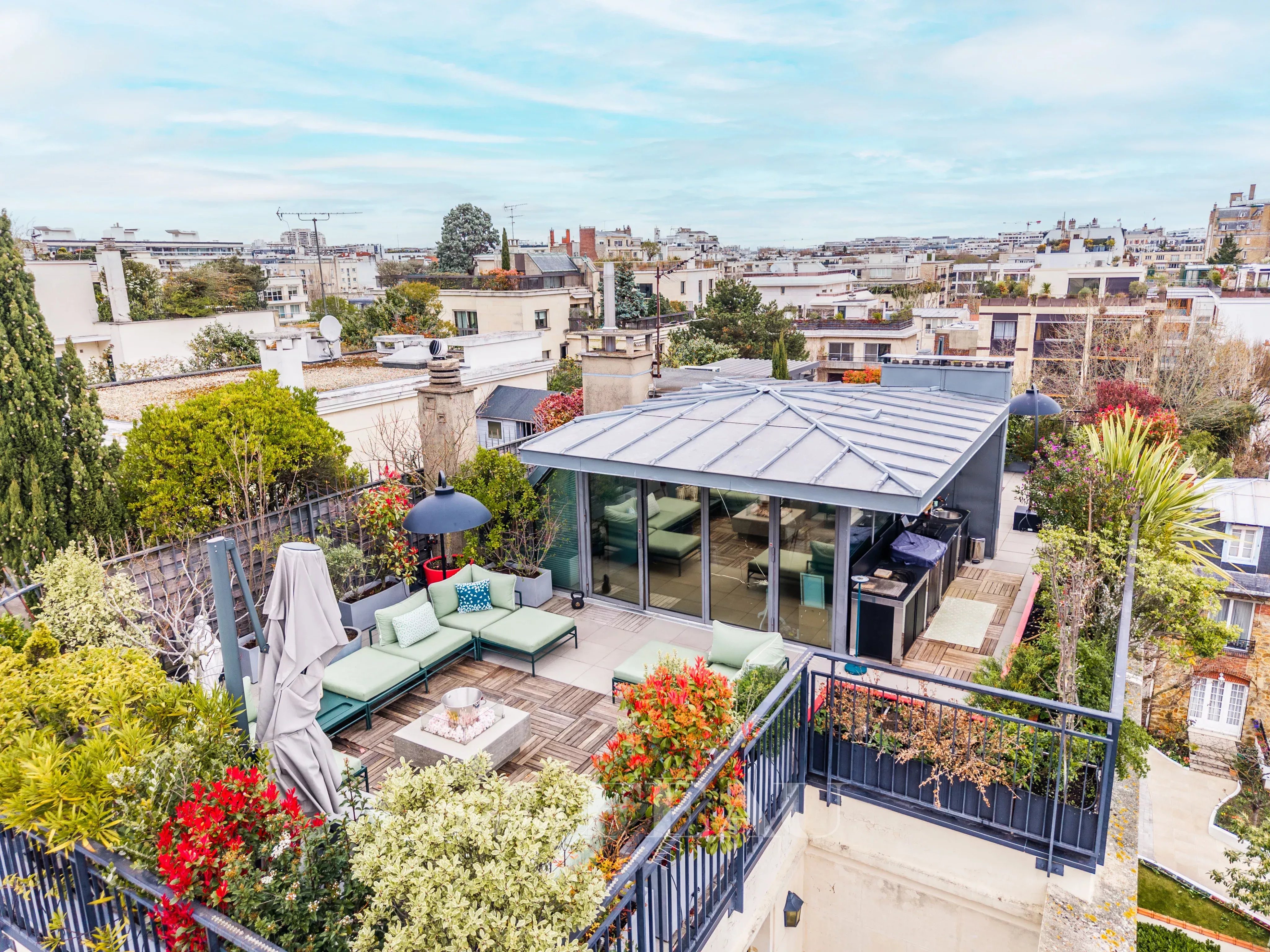 Sale Apartment Neuilly-sur-Seine