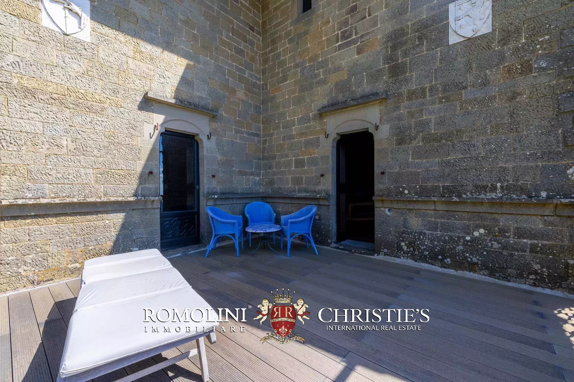 35 Bedroom Chateau's Image 59