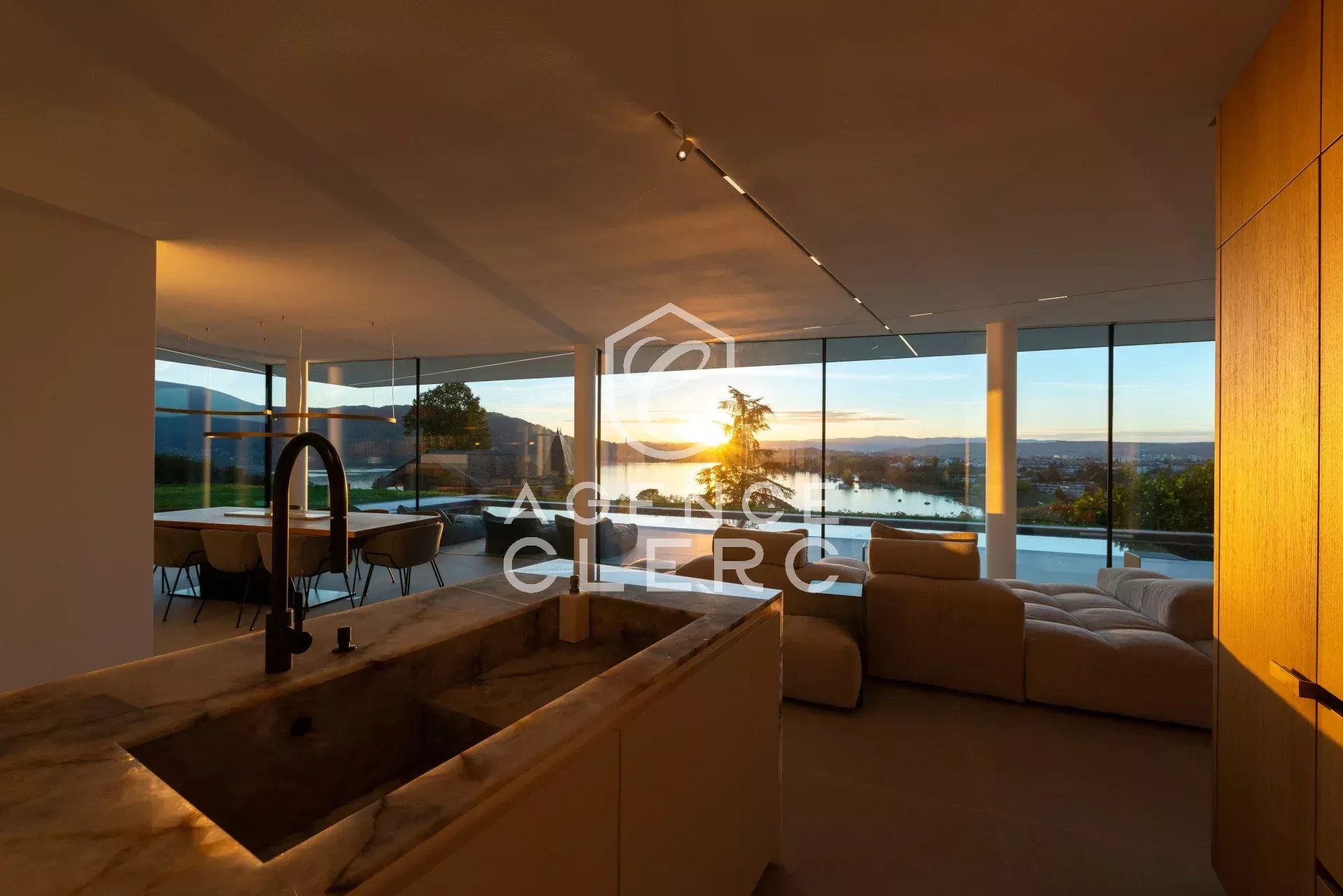 Sale House Annecy-le-Vieux