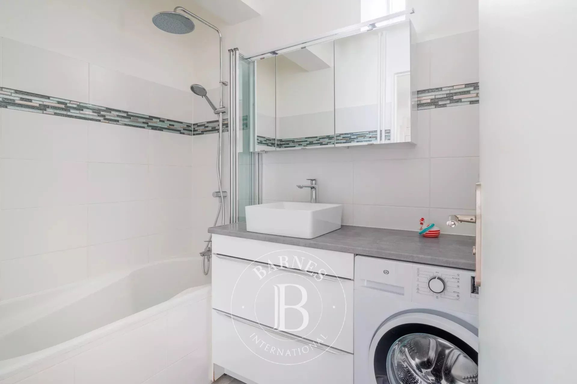 Nogent-sur-Marne  - Appartement 3 Pi&egrave;ces 2 Chambres - picture 9