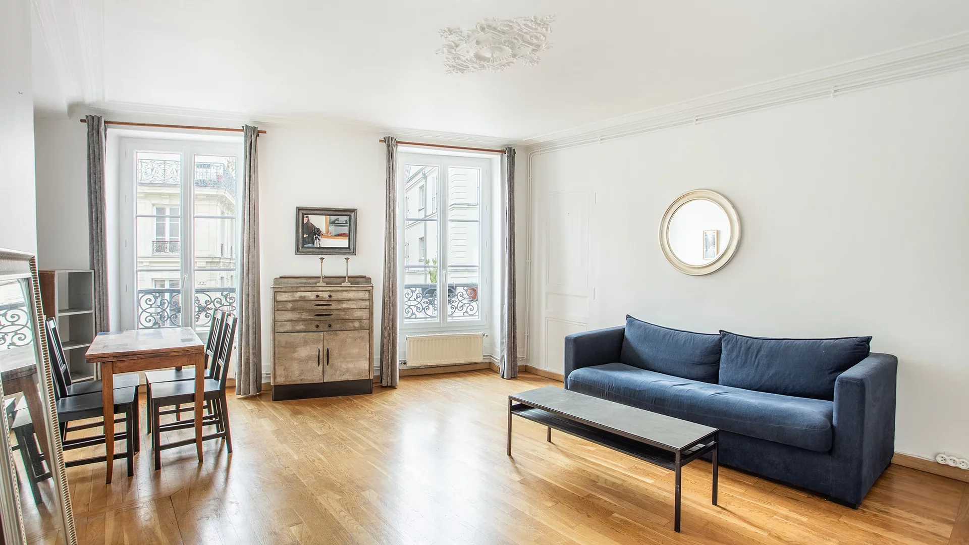 Paris 18e - PLACE DES ABBESSES / RUE HOUDON