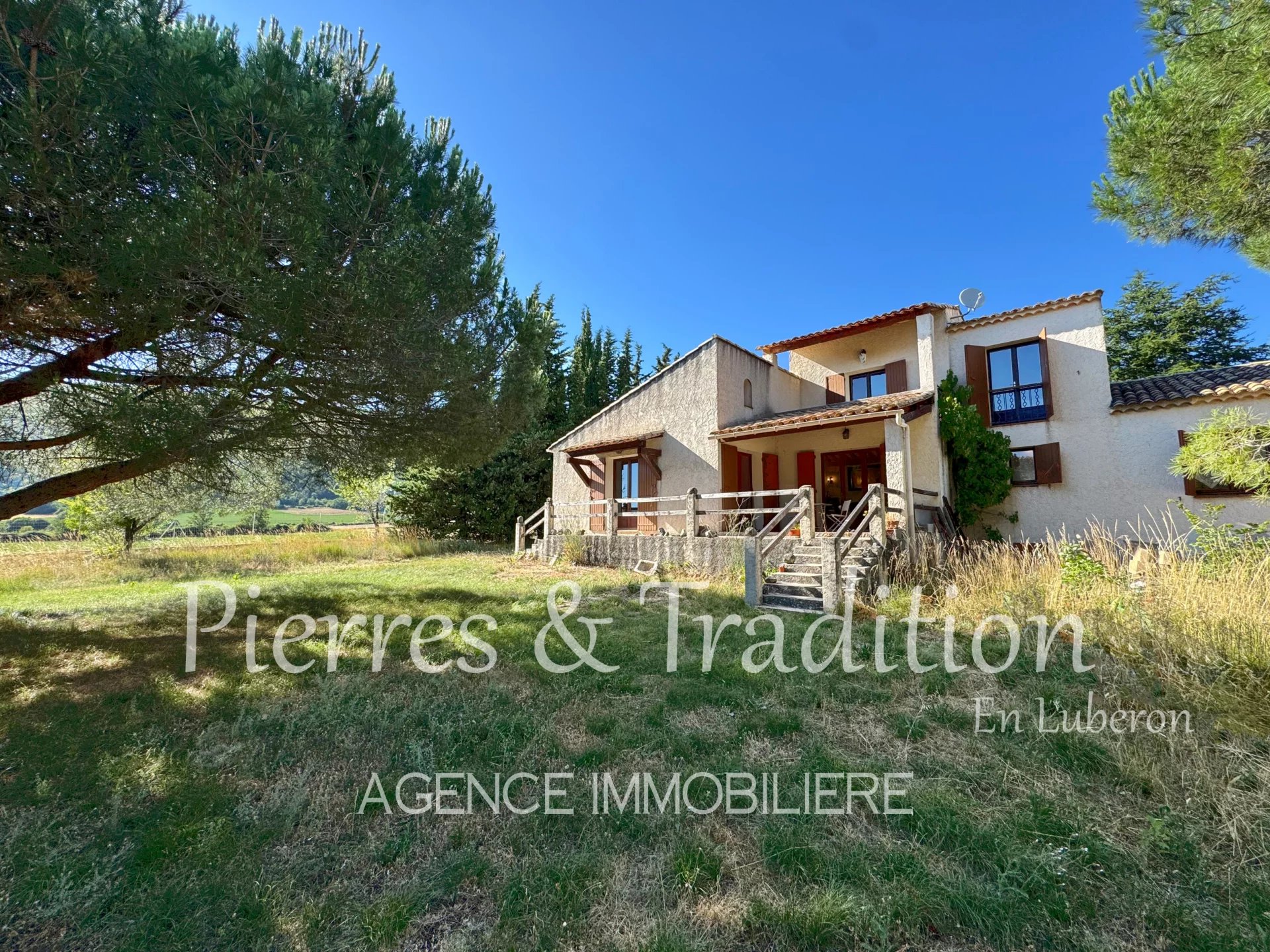 Agence immobilière de Pierres et Tradition en Luberon Apt