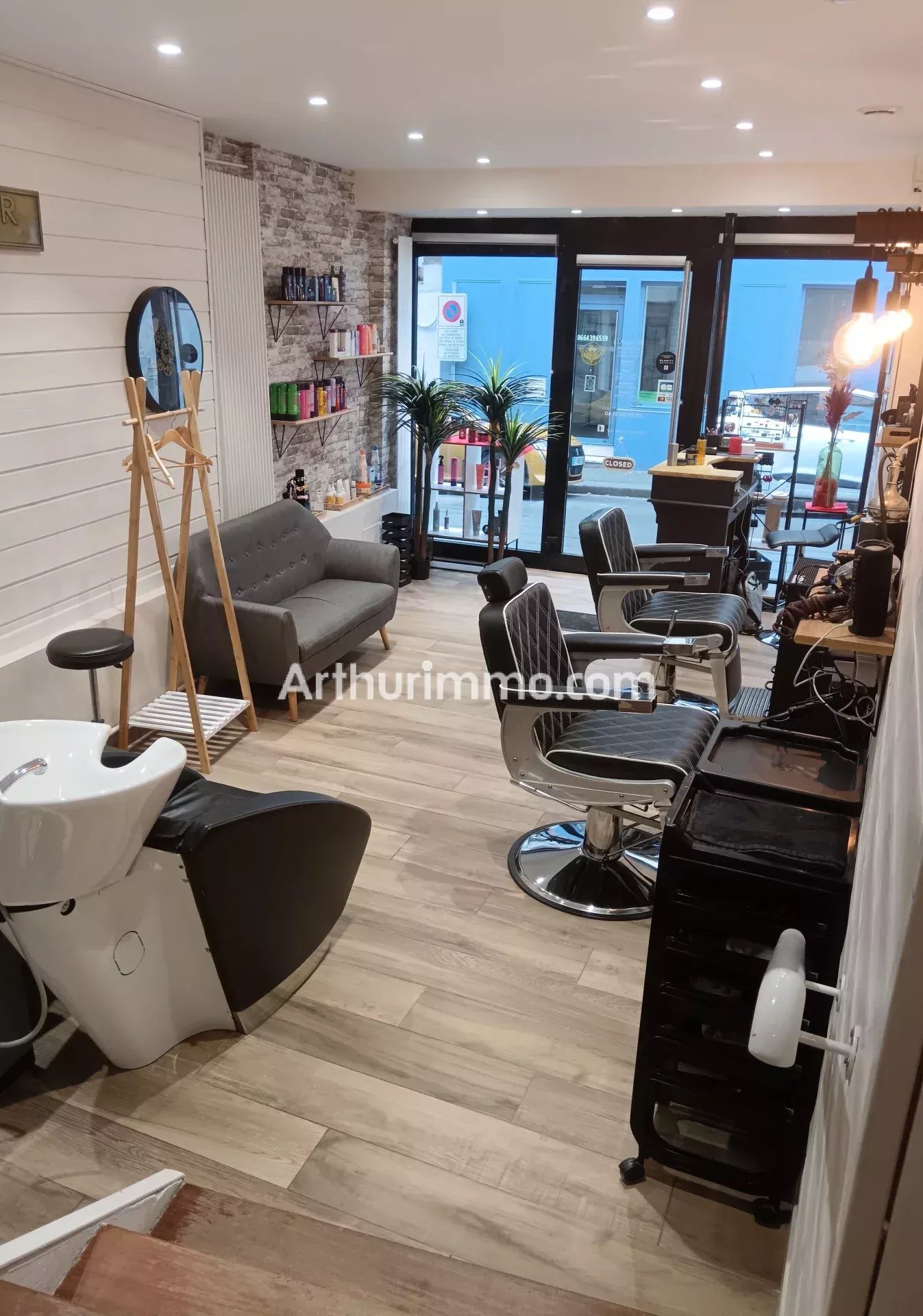 Fond commerce coiffeur MONTIVILLIERS - Photo 3