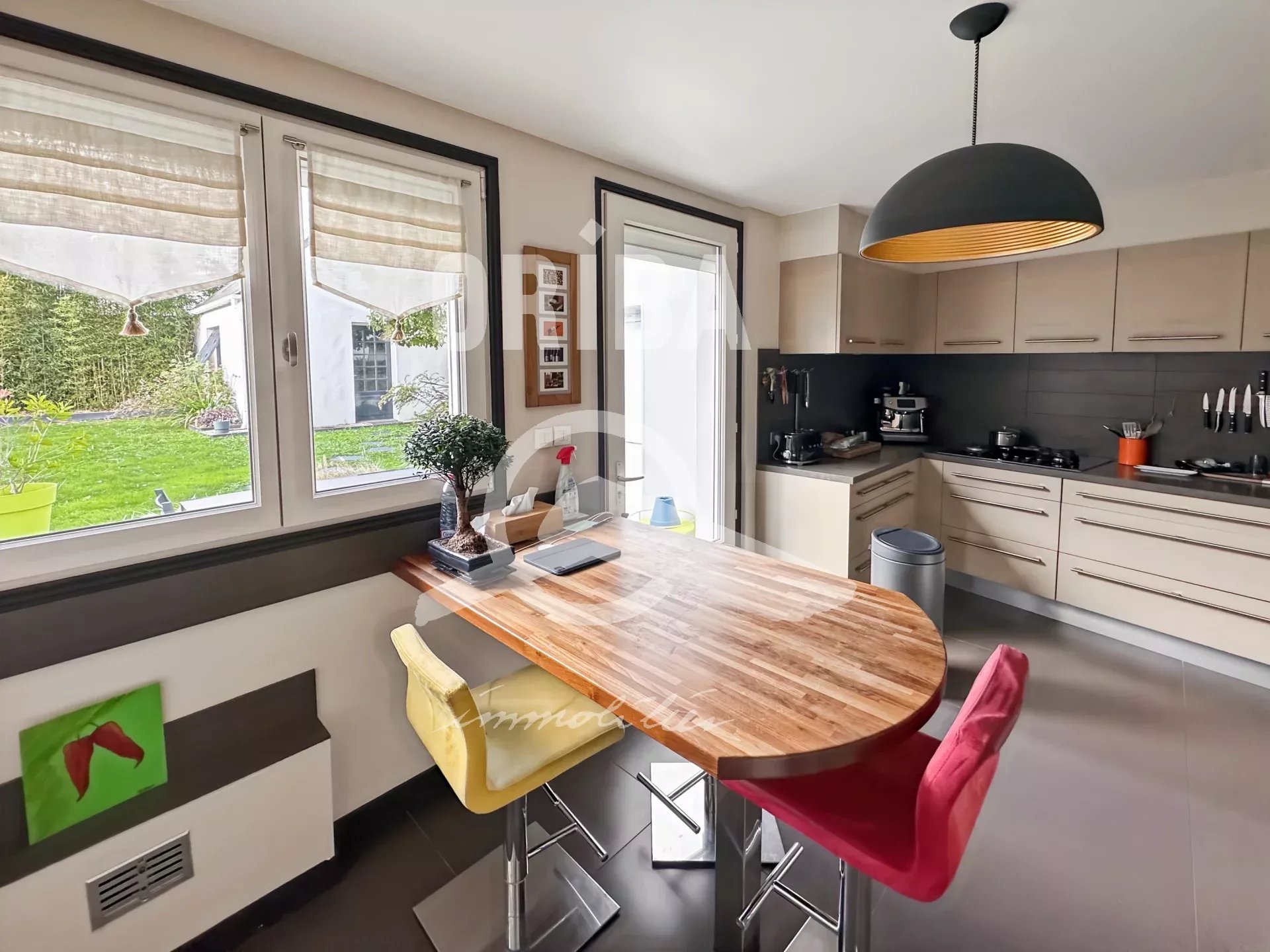 Maison 5 chambres garage jardin