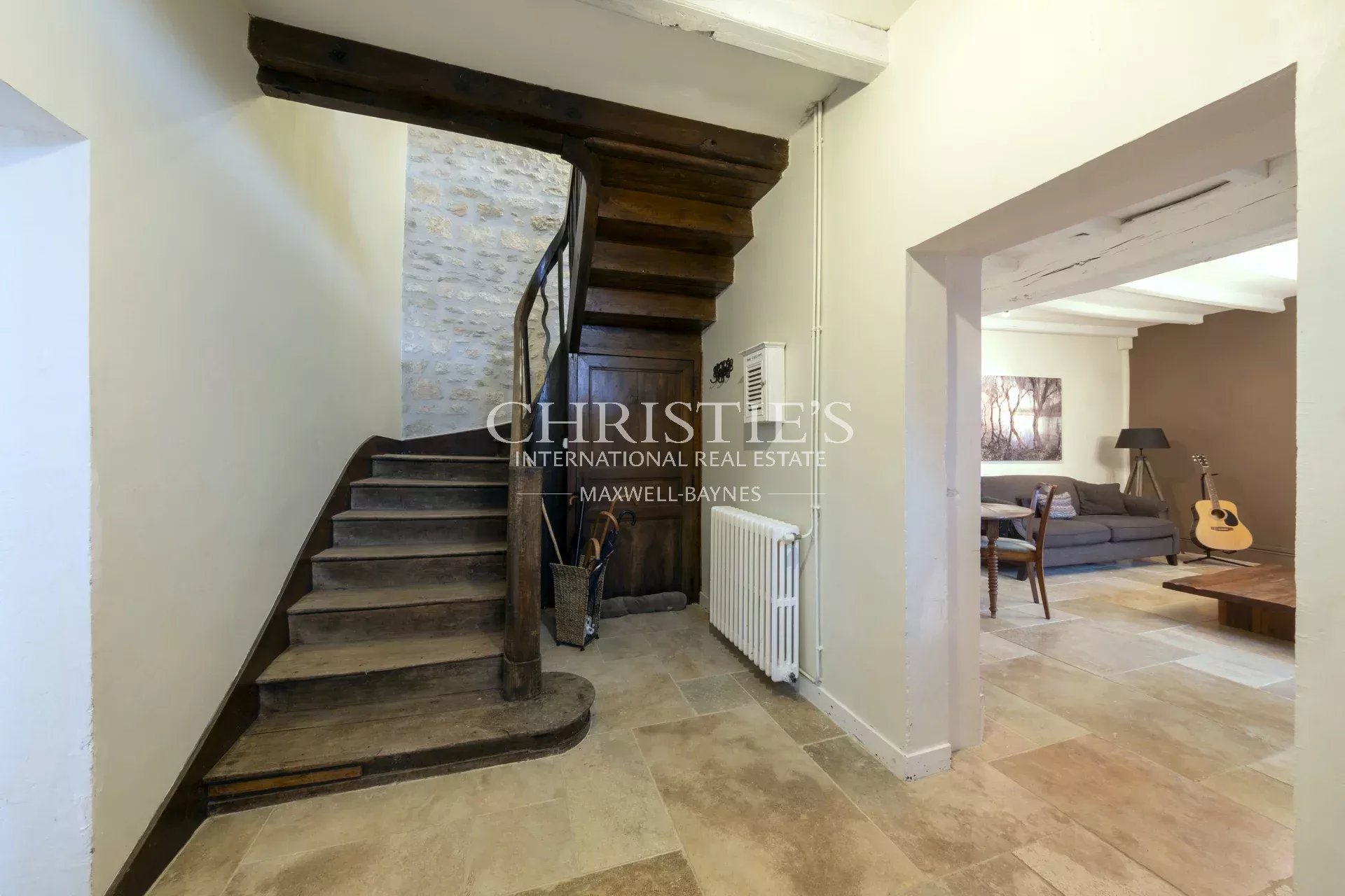 6 Bedroom Villa/Townhouse's Image 28