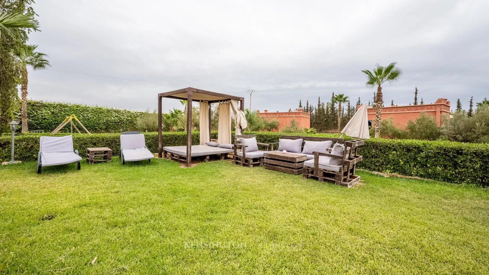 6 Bedroom Villa/Townhouse's Image 22