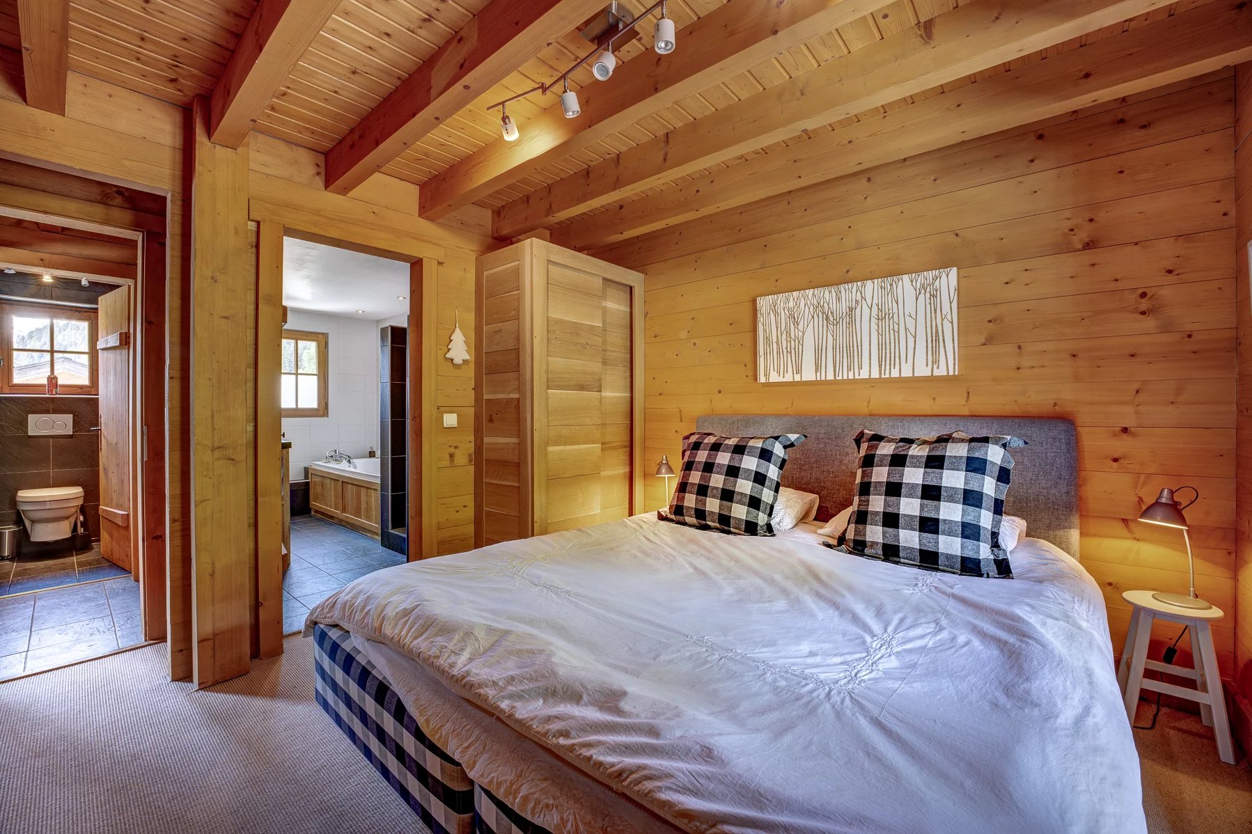 Photo of LES HOUCHES - 4 bedroom chalet