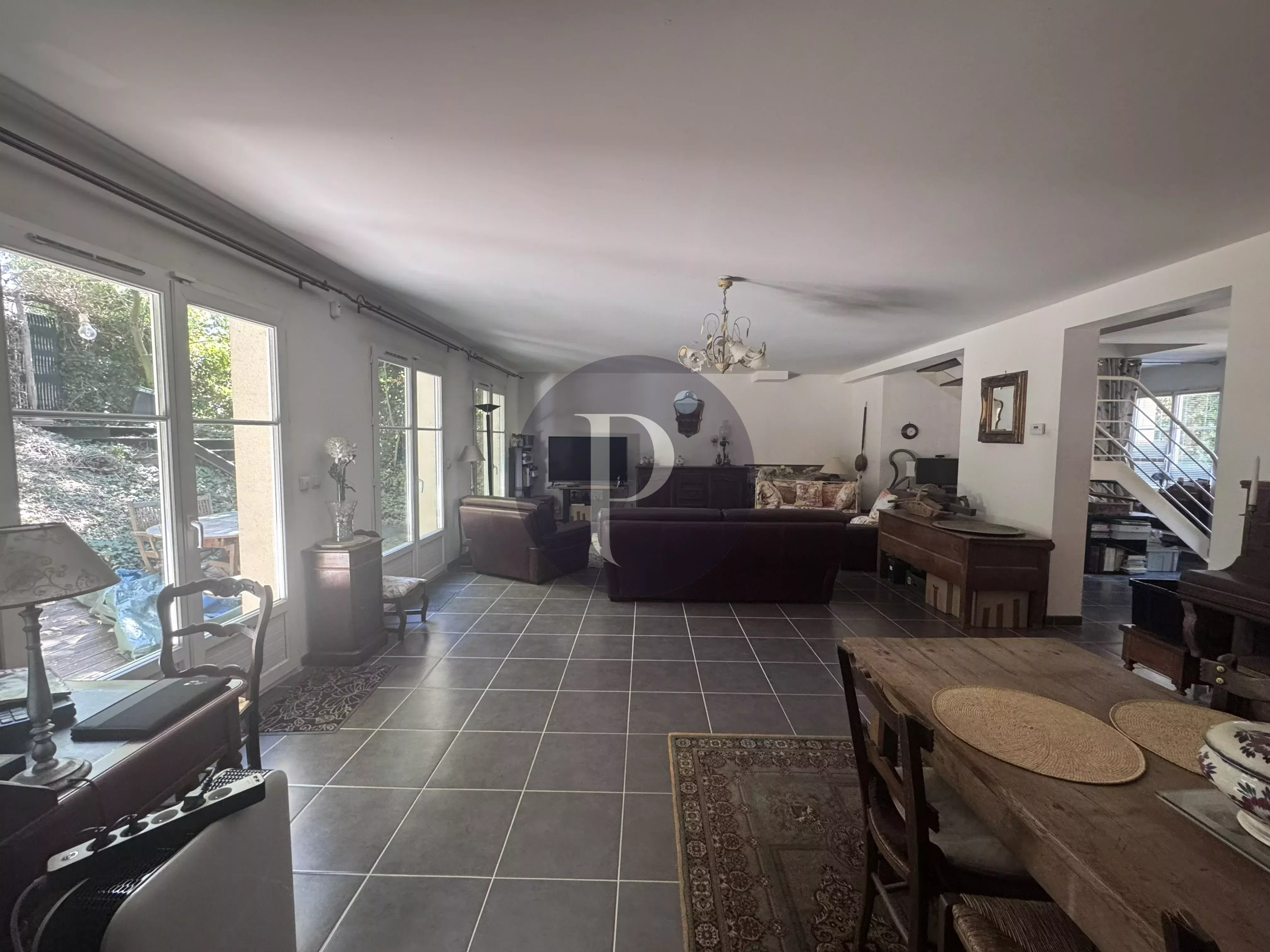 vente-maison-6-pieces-lhay-les-roses-87254105