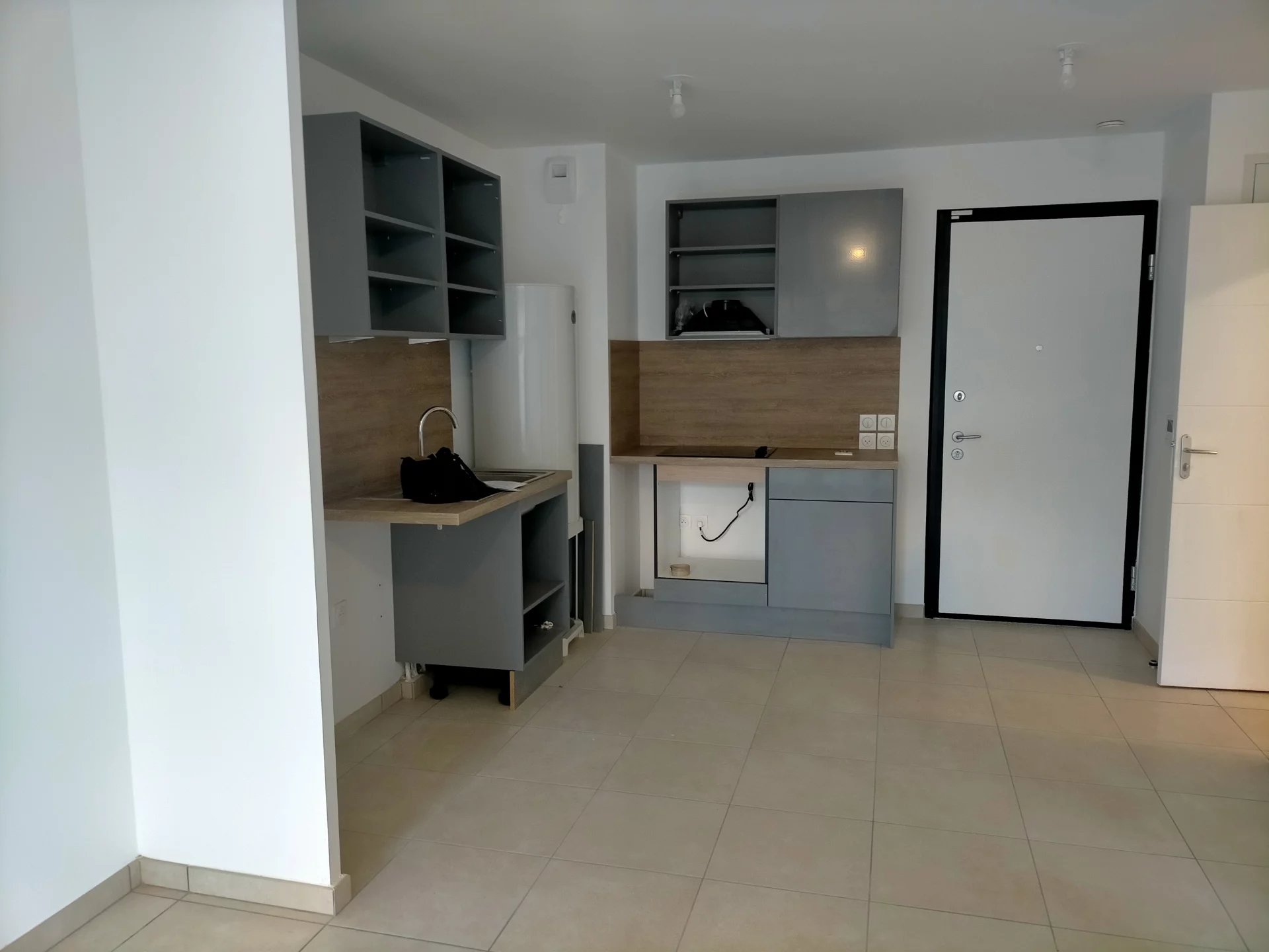 7932591 Location Champagne-au-Mont-d’Or