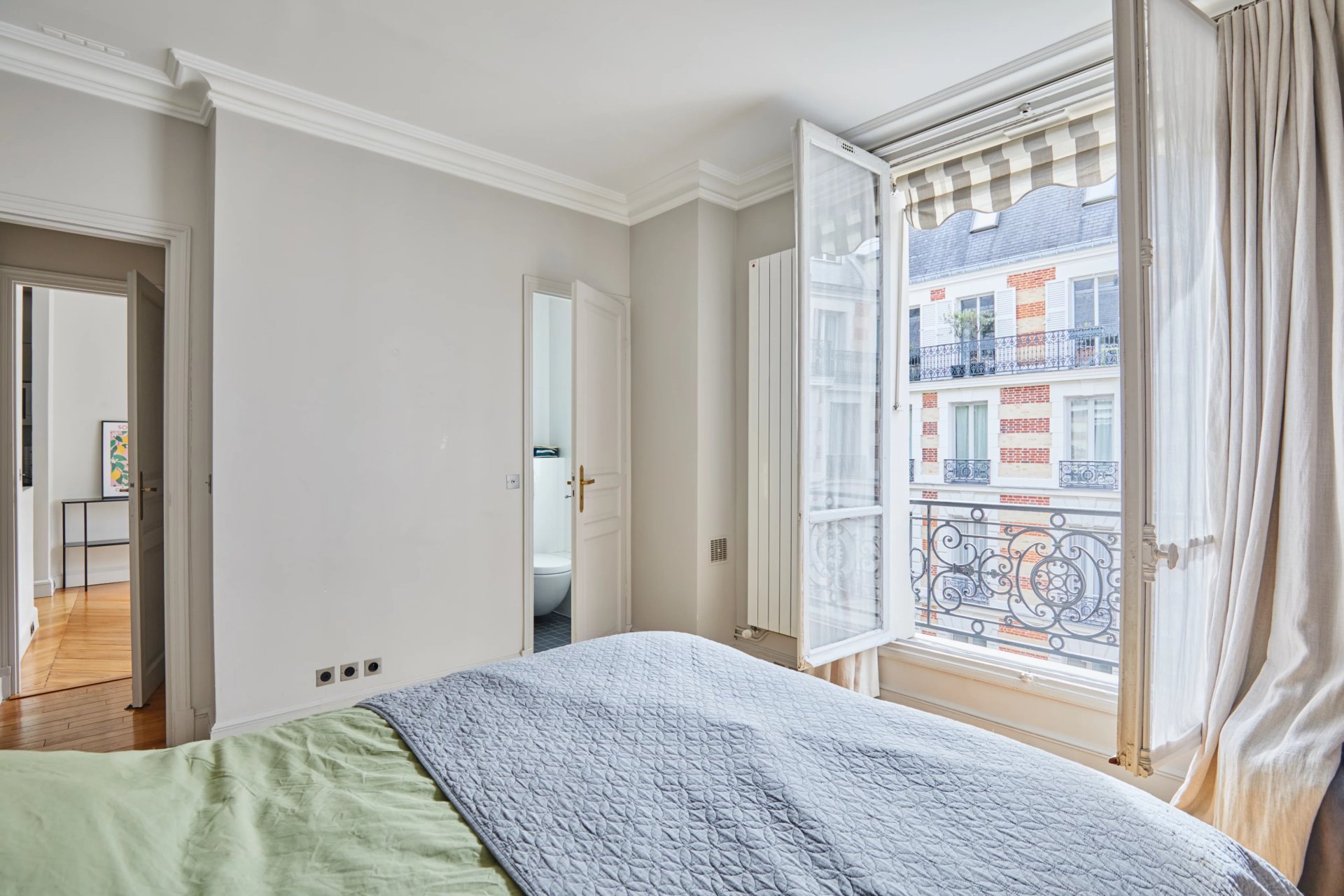 2 Bedroom Apartment/Flat's Image 10