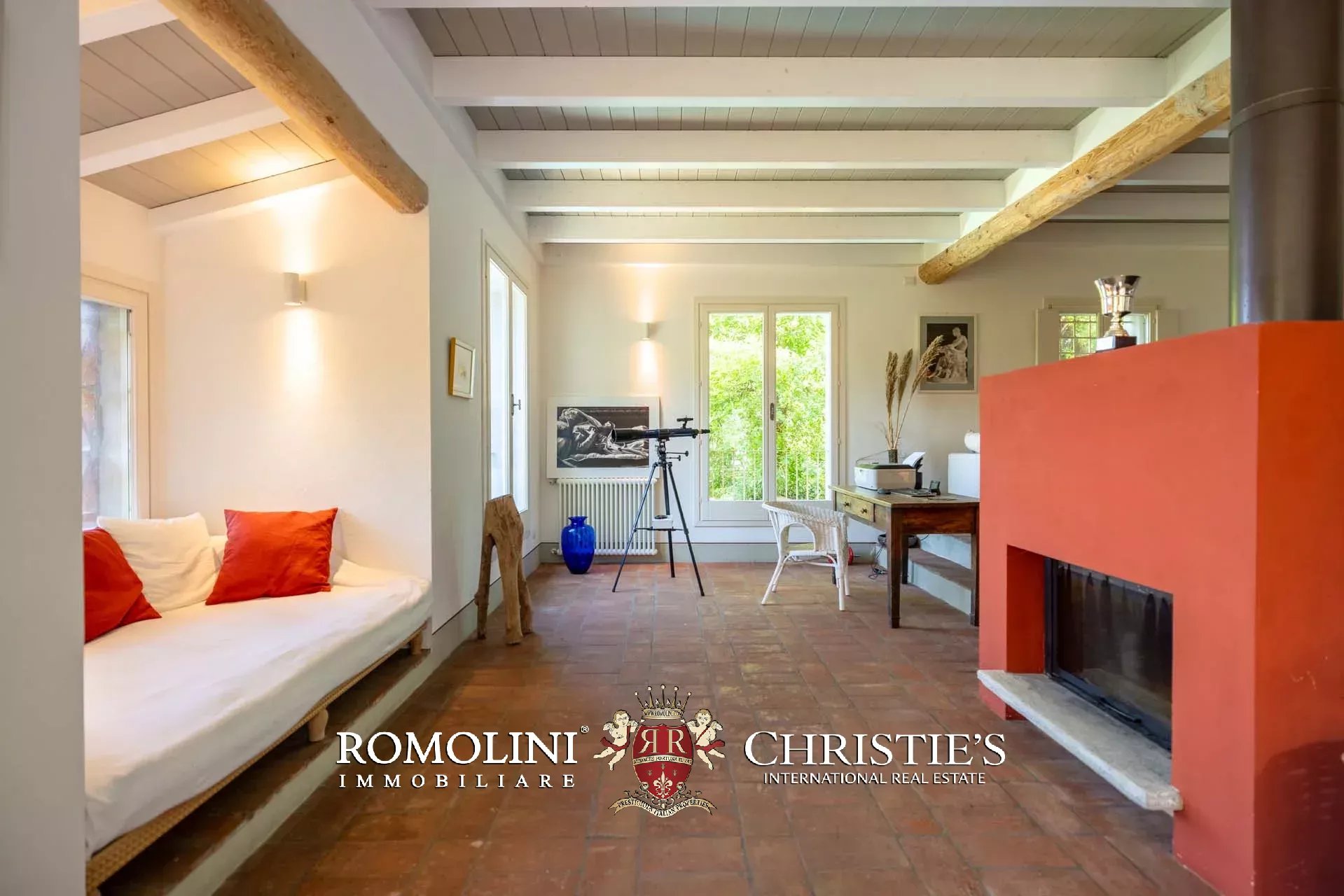 4 Bedroom Villa/Townhouse's Image 17