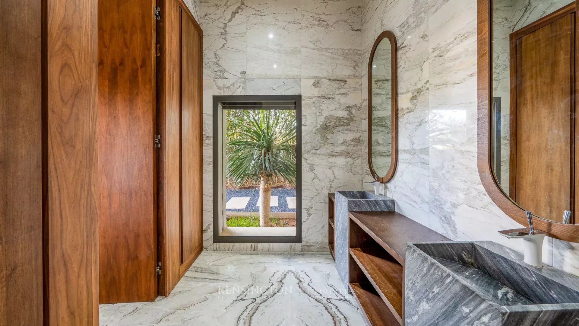 5 Bedroom Villa/Townhouse's Image 58