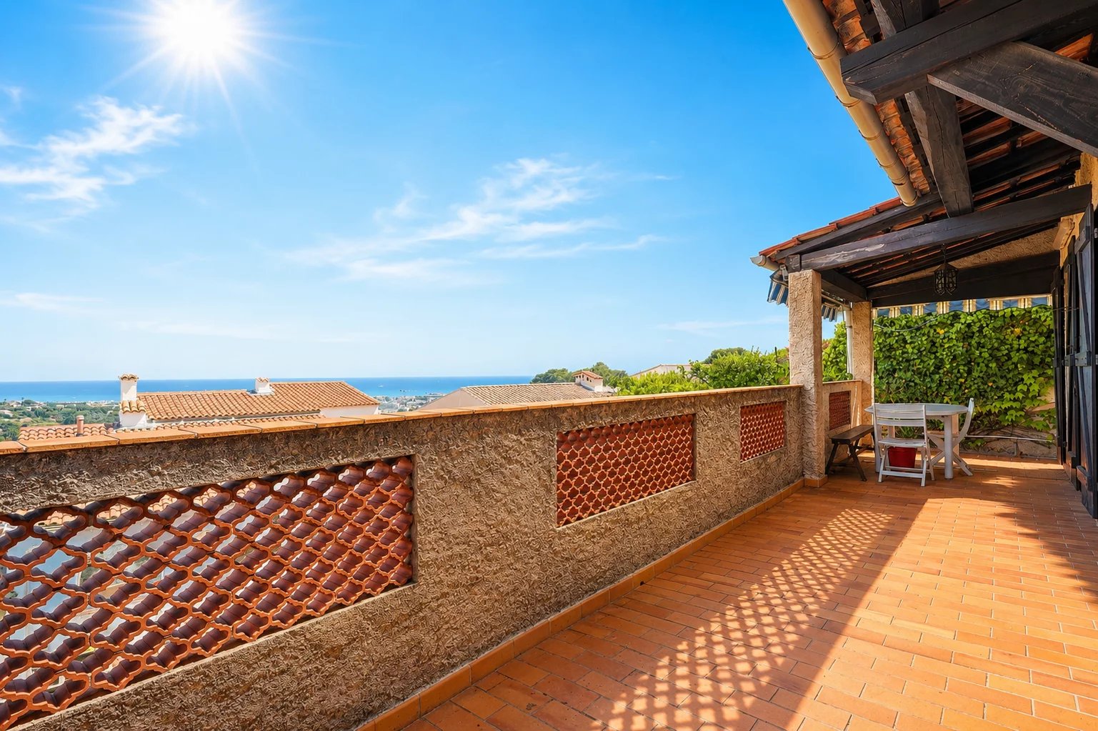 Maison avec vue mer panoramique – 157 m² – Terrain – Fort potentiel