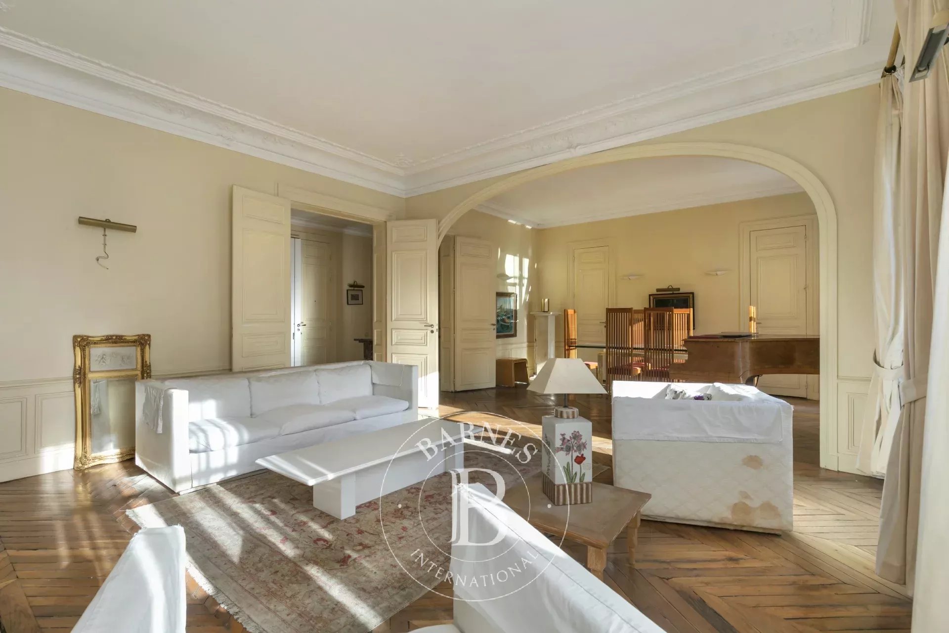 Daire Paris 8ème - picture 4