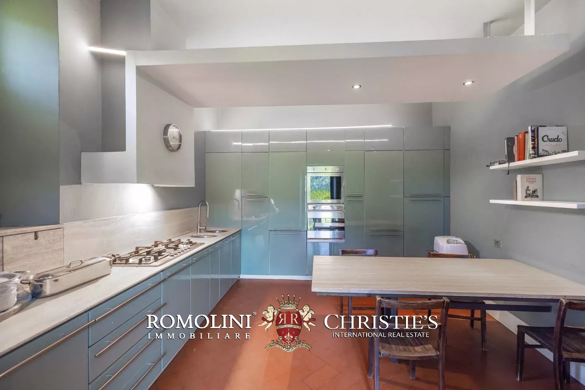 18 Bedroom Chateau's Image 48