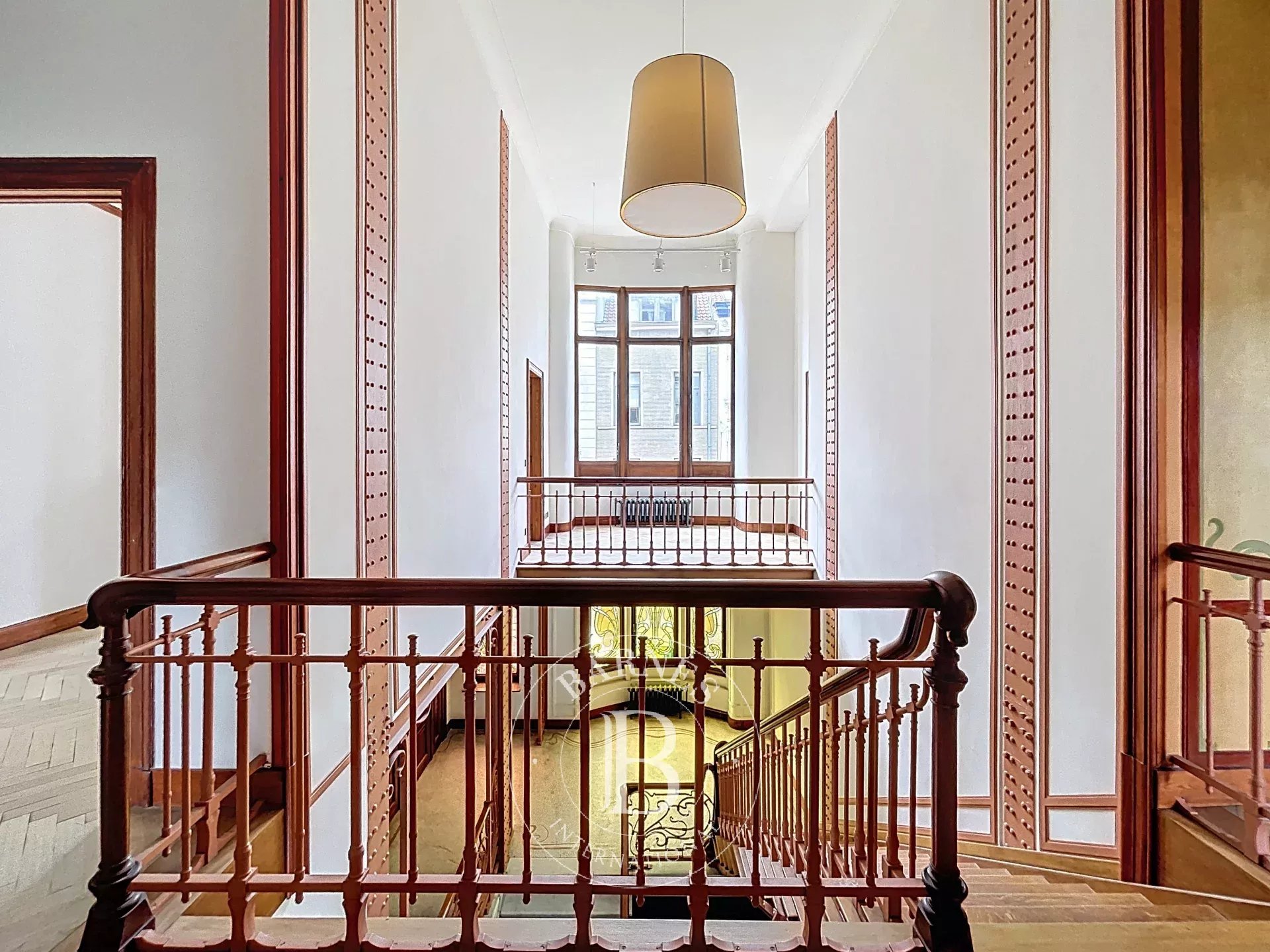 Prestigious office complex in a Victor Horta masterpiece