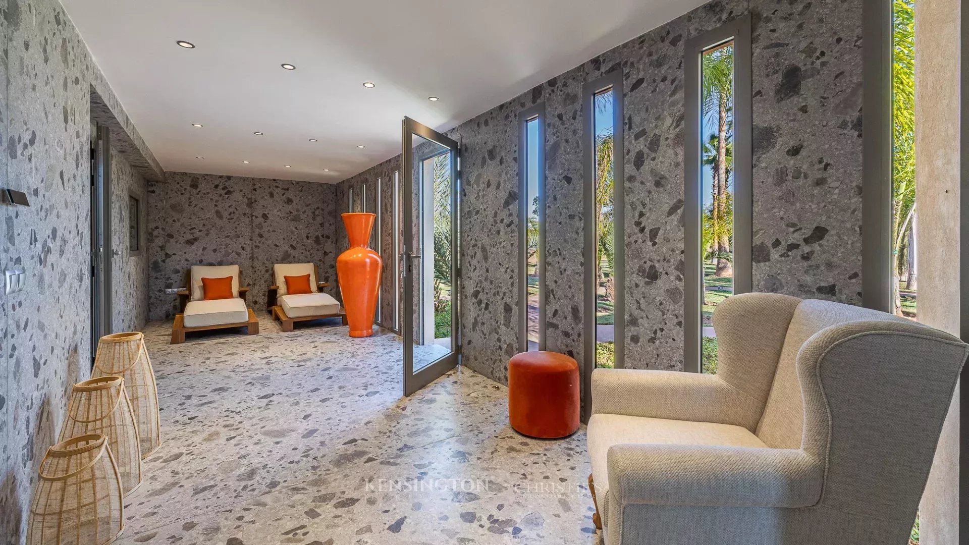 6 Bedroom Villa/Townhouse's Image 18