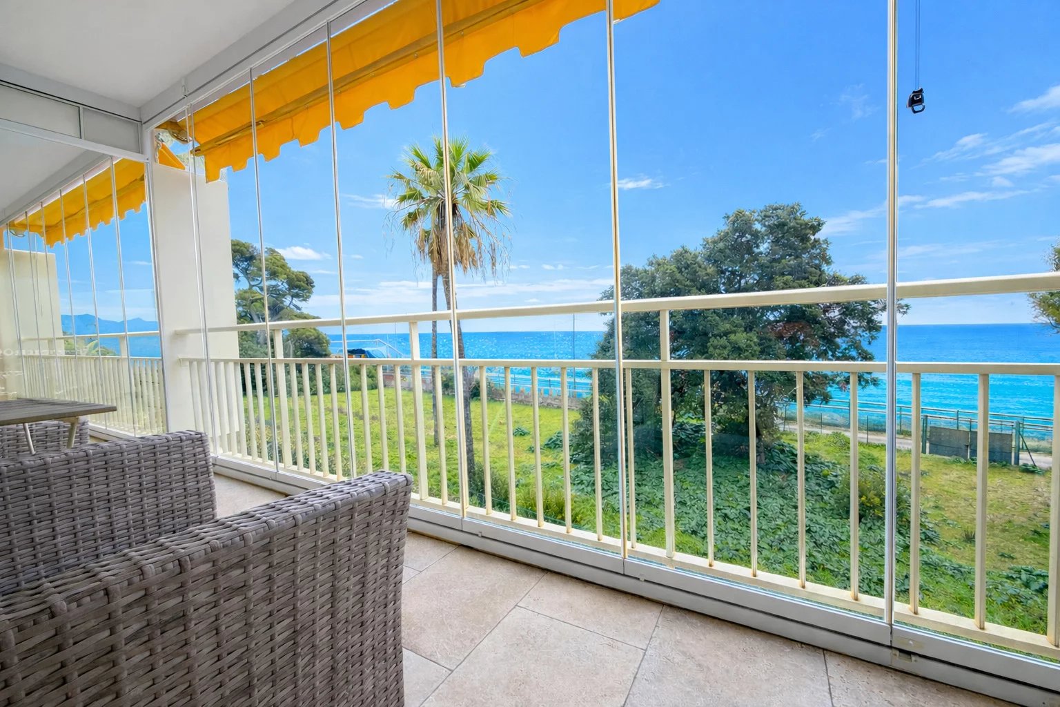Appartement en front de mer Vue mer deux pièces