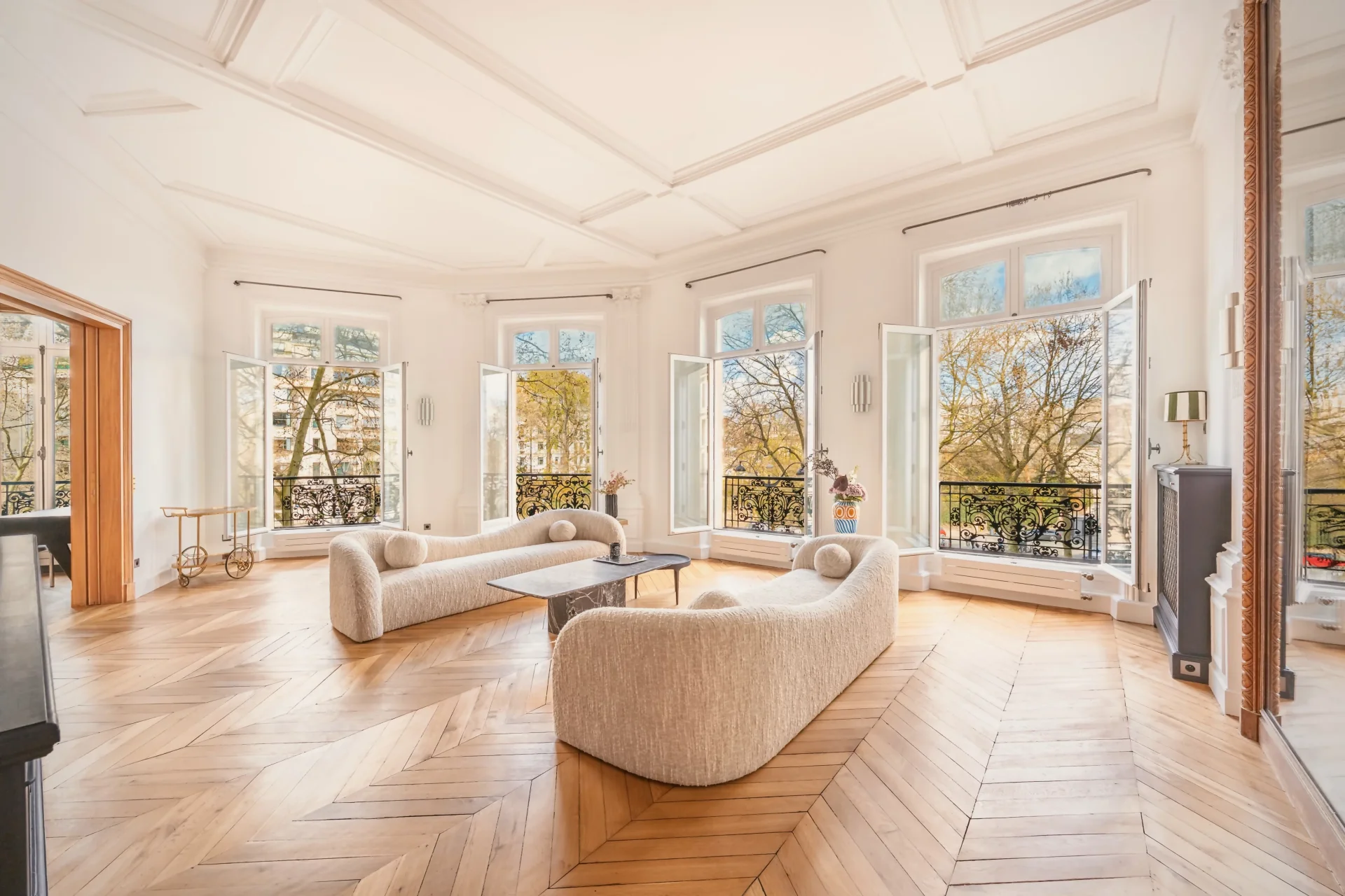 Paris 8e - CHAMPS-ÉLYSÉES